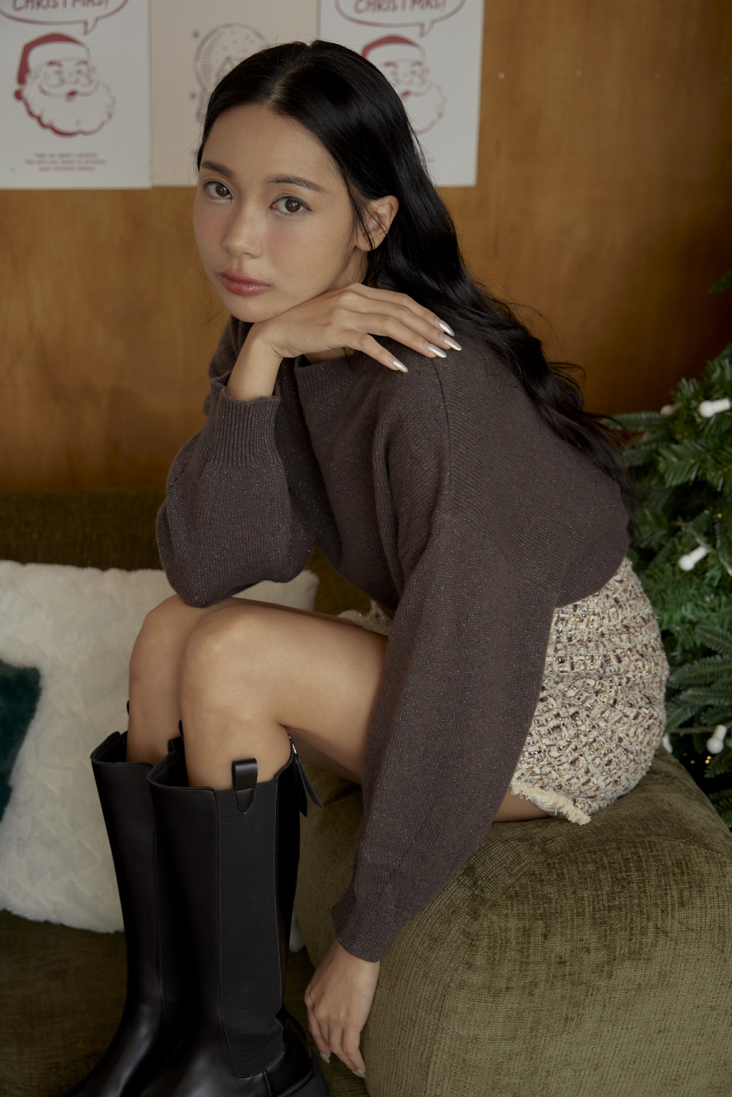 100%暖暖羊-低調細閃針織毛衣(深棕)