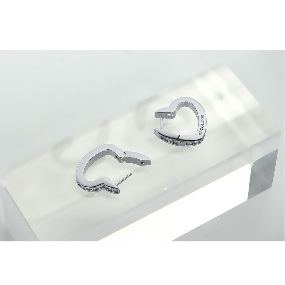 【COACH】愛心標誌及水鑽針式耳環(銀色) CY098 SLV