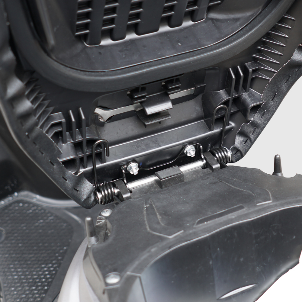 YAMAHA 新勁戰6代/6.5代｜坐墊自動彈起彈簧