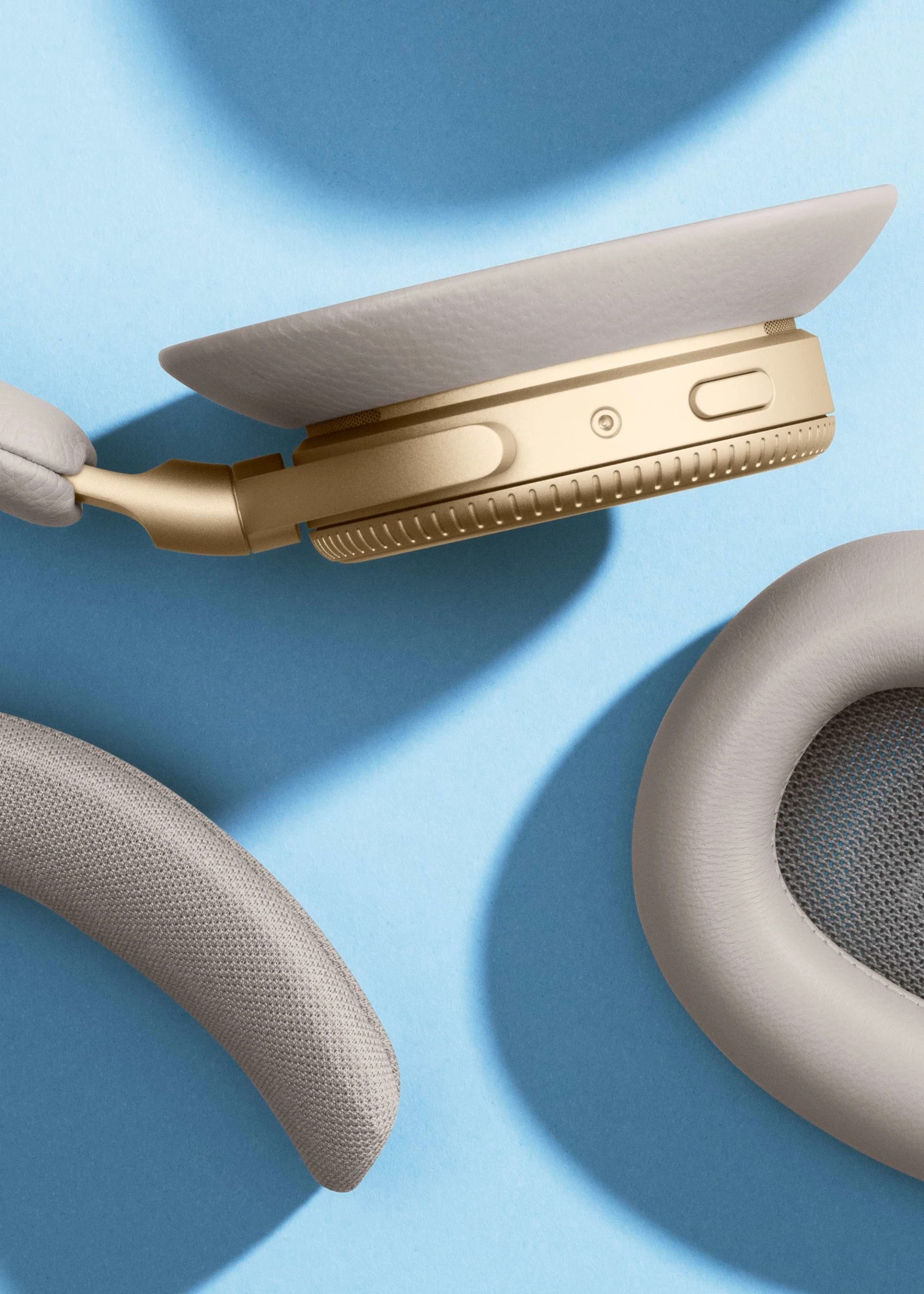 B&O Beoplay H100 BeautyShot