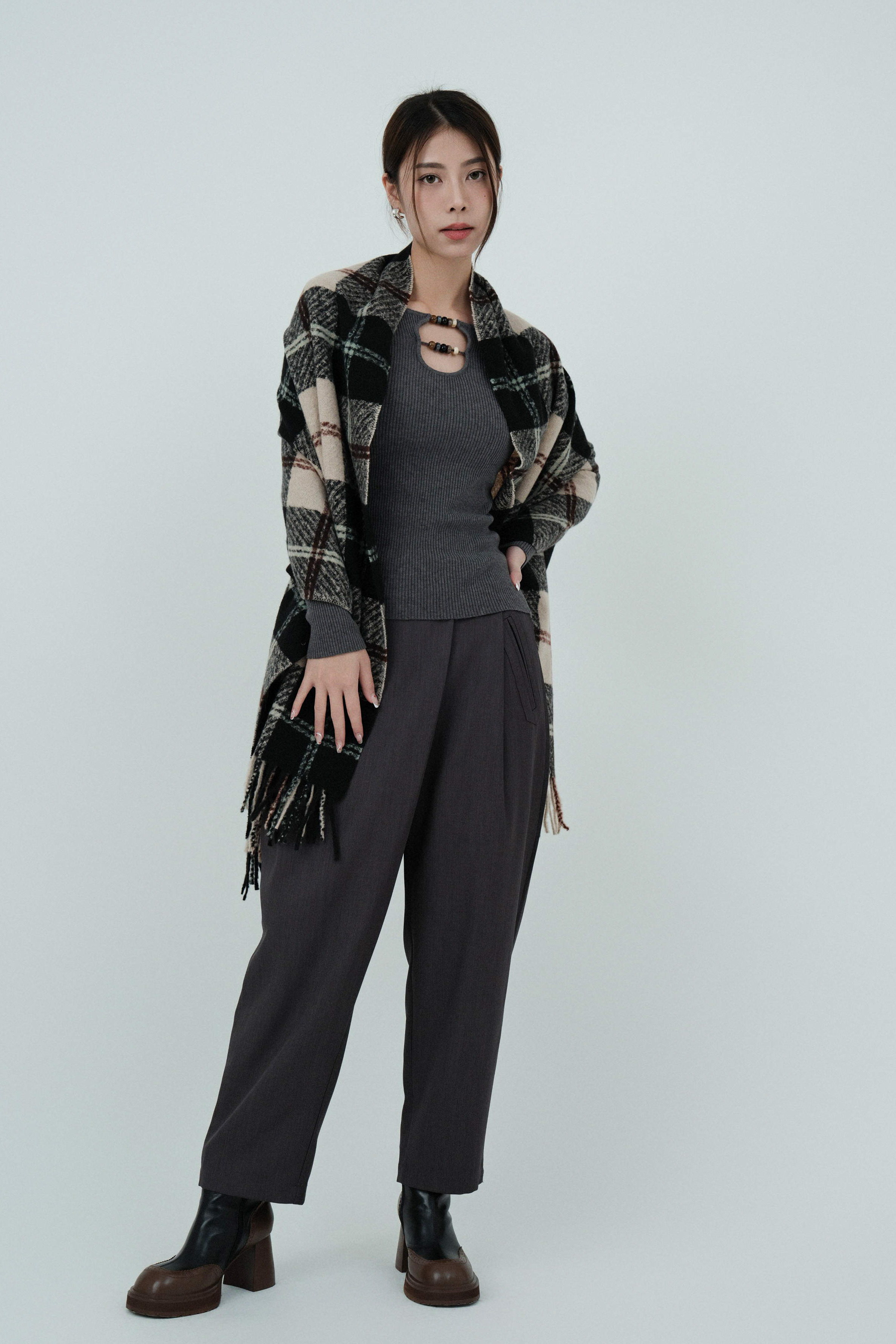 FW24_0208（頸巾＋上衣+長褲）