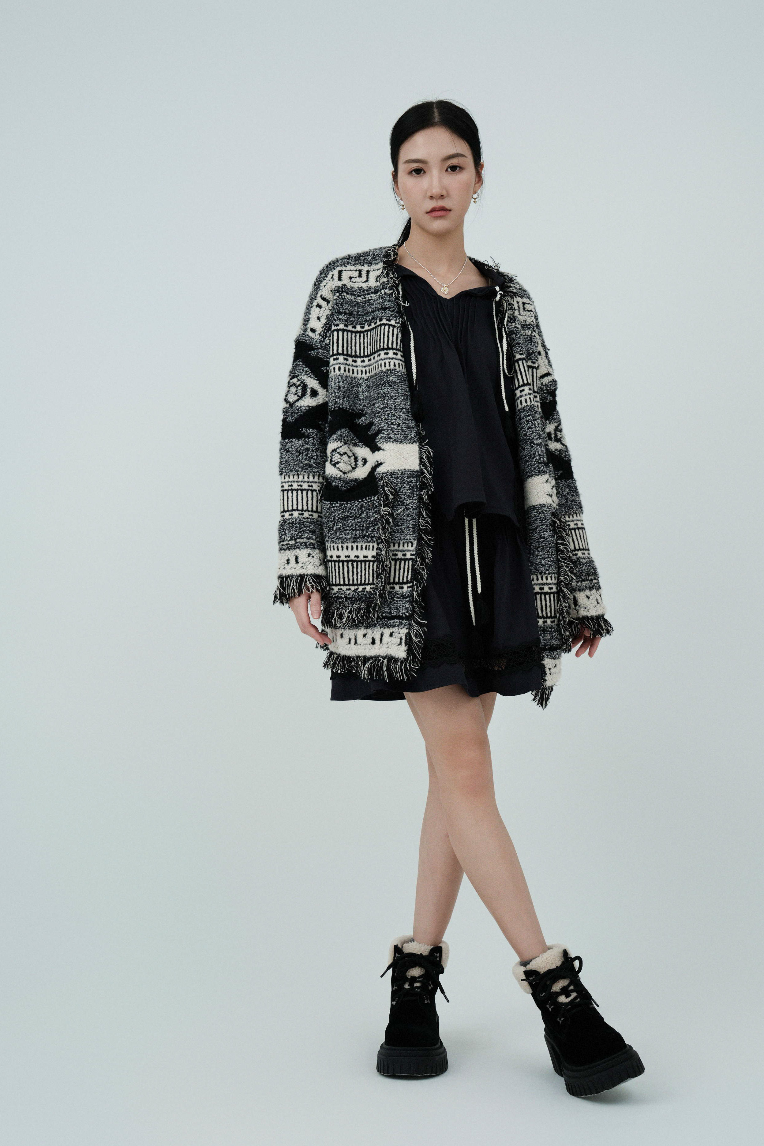 FW24_0210（外套＋上衣+半截裙）