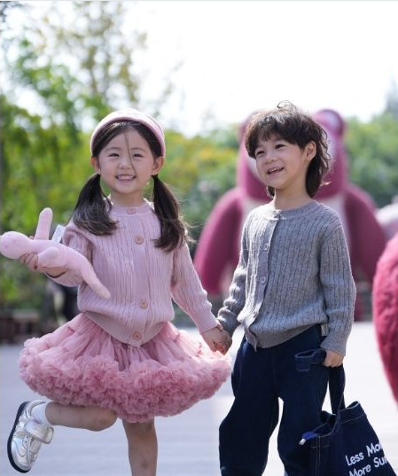 DODO Wardrobe - 淺灰色針織開胸冷衫