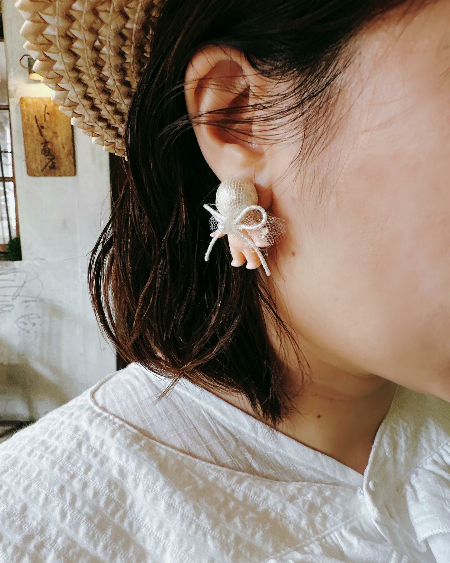 銀河BB耳環- 金蔥白 (棉珍珠)