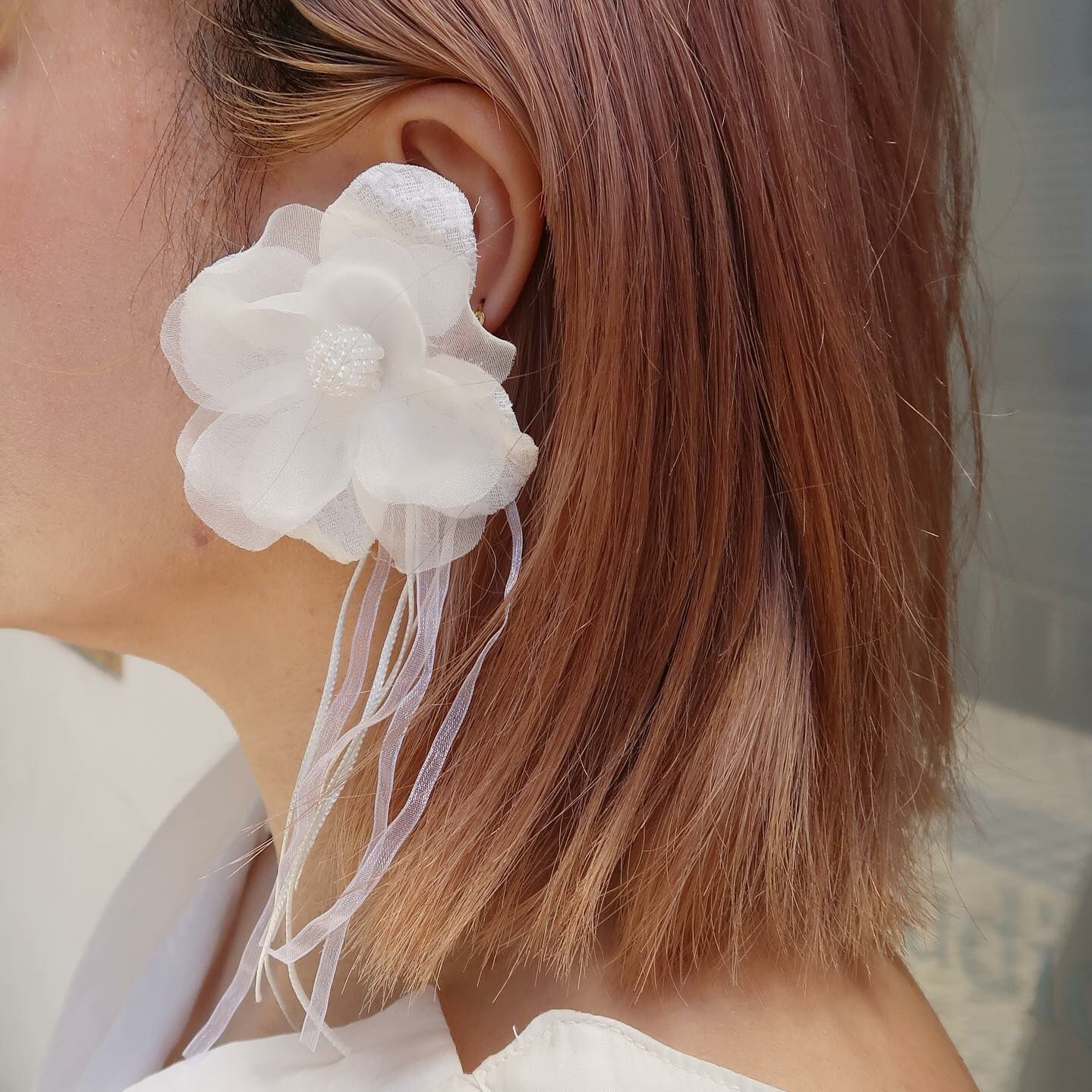 經典小繁花耳環（有流蘇）-白