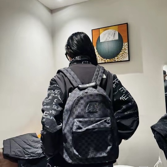 NIKE AIR JORDAN MONOGRAM BACKPACK 喬丹 老花 全黑 後背包 中款FJ6784-011 / 迷你款FJ9679-070