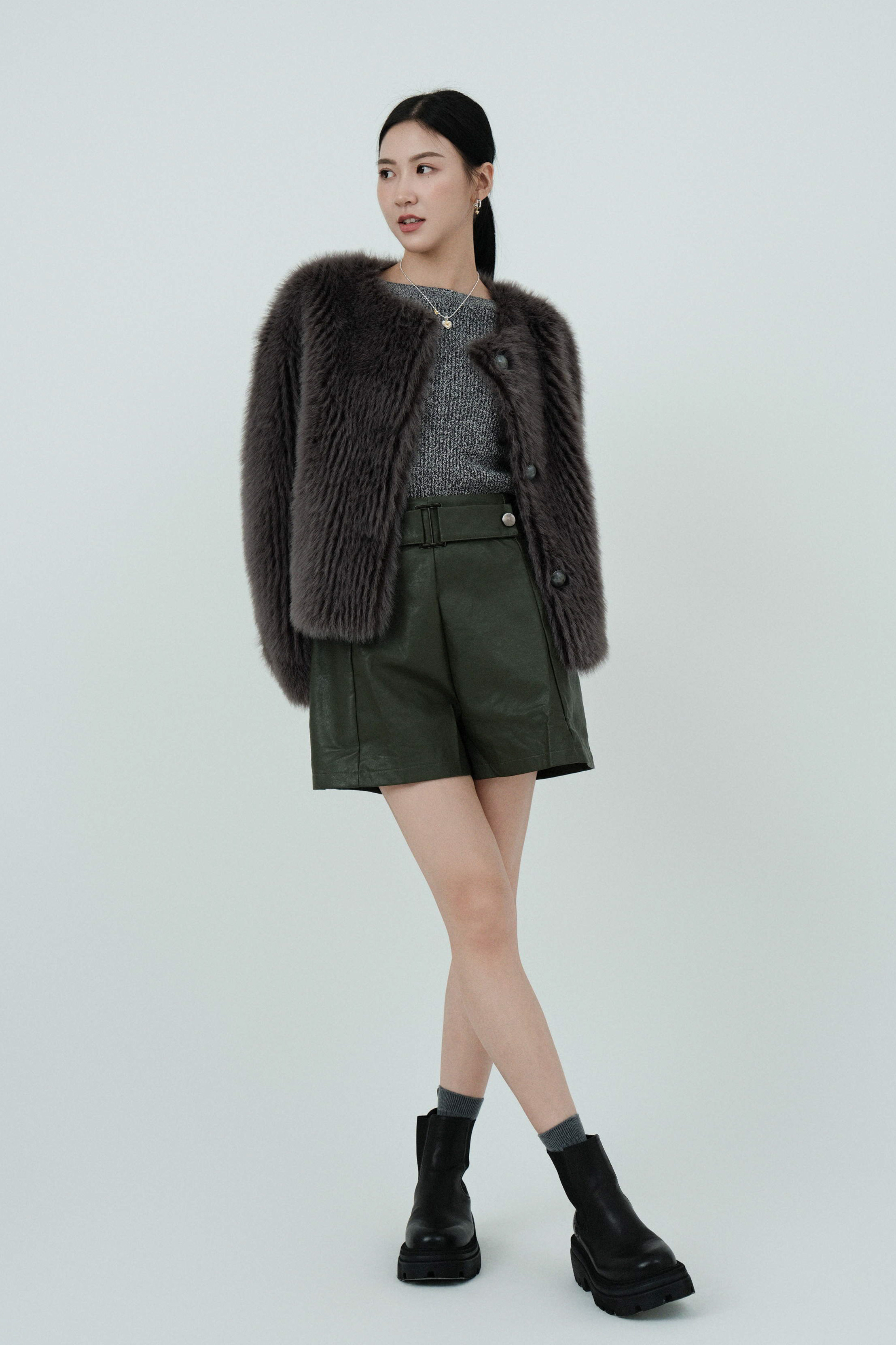 FW24_0215（外套＋上衣+短褲）