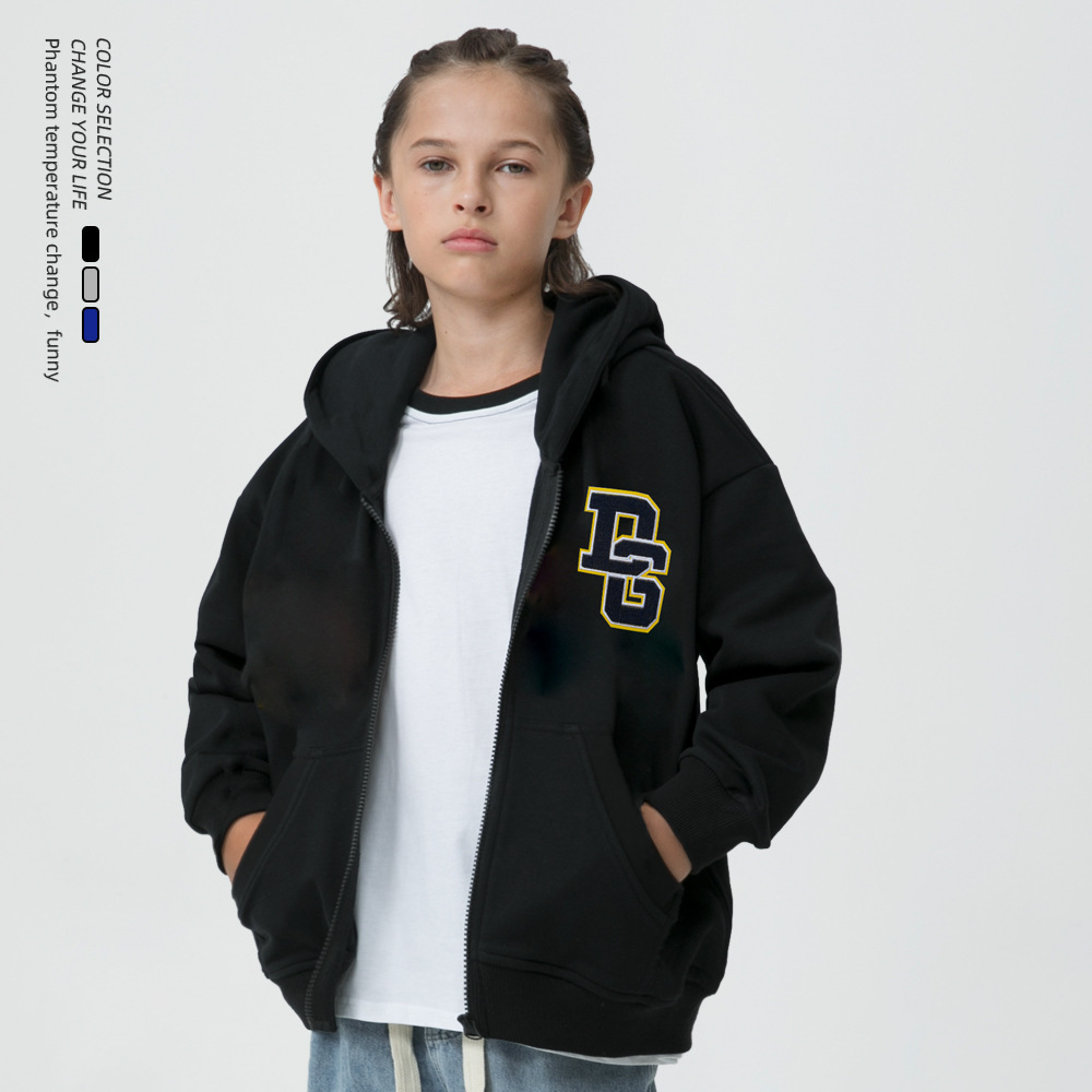 加絨立體繡花連帽外套