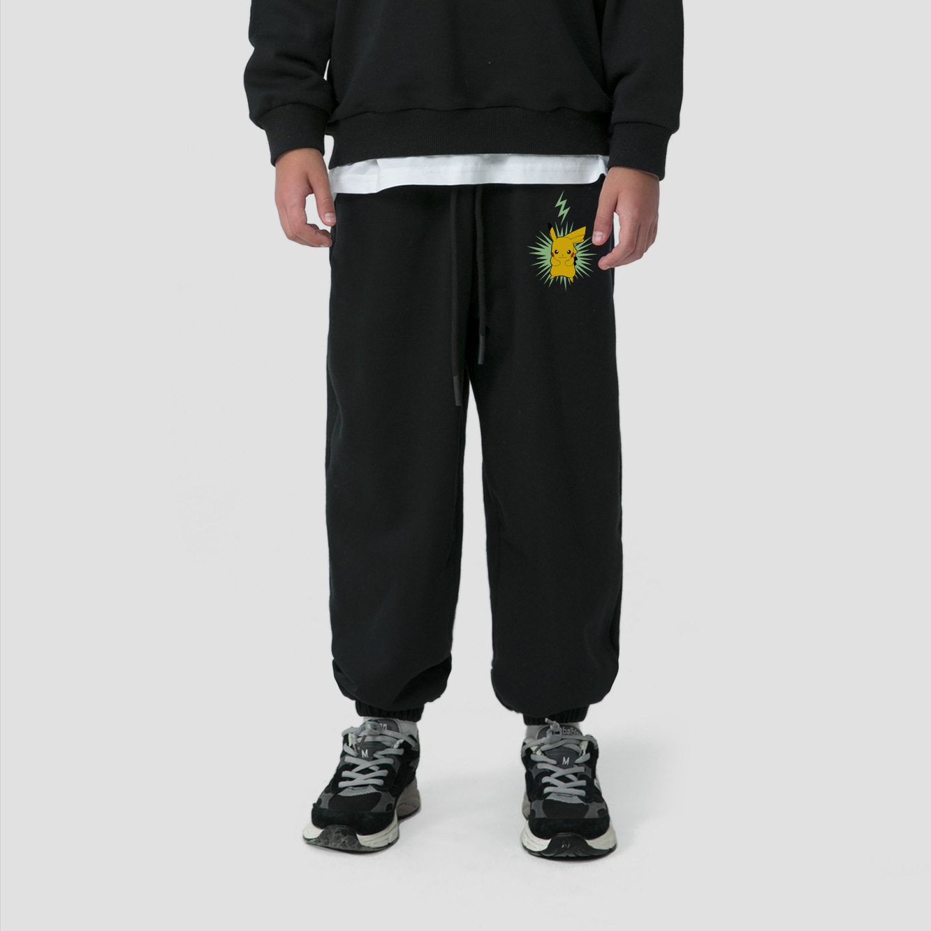 日系夜光皮卡丘印花運動褲