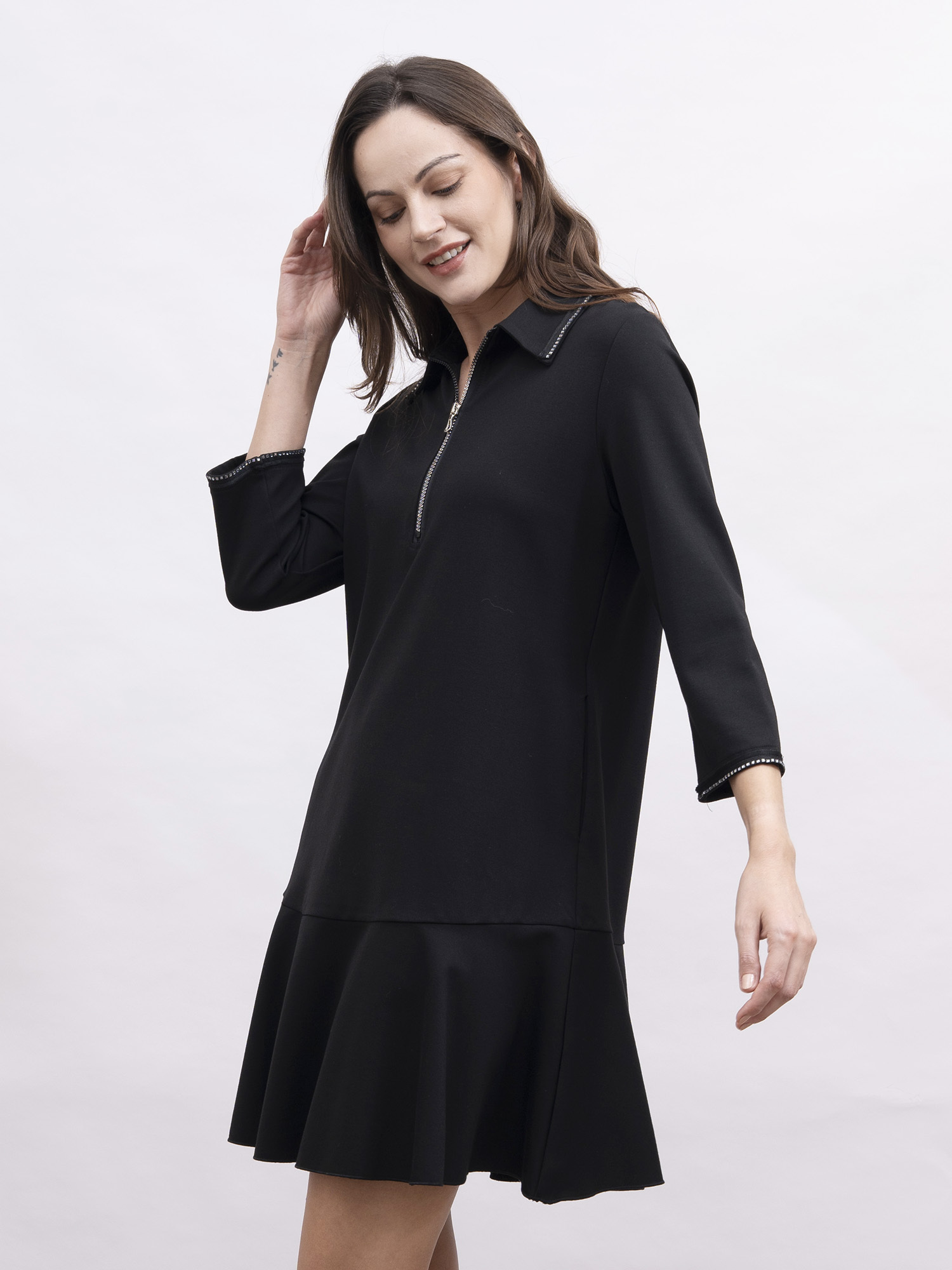 mi-tu 閃鑽翻領拉鏈連身裙