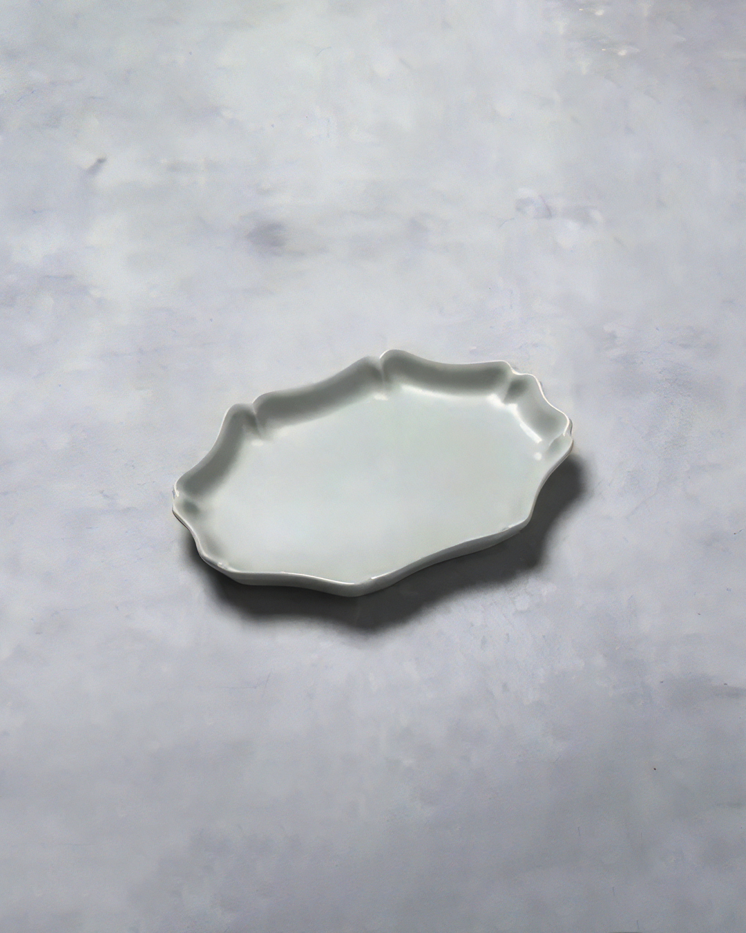 Oval Long Dish Light Gray｜Mino ware
