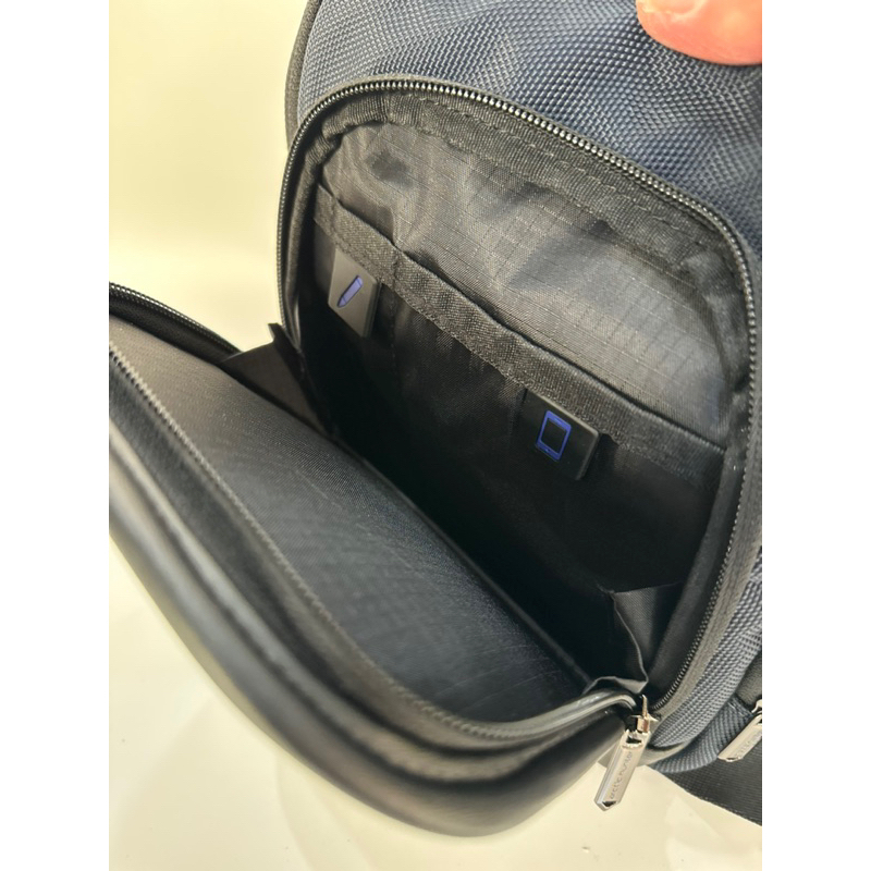 現貨 Arctic hunter 經典藍 多功能男用斜背包 多功能電腦包 男生斜背包 灰藍00689