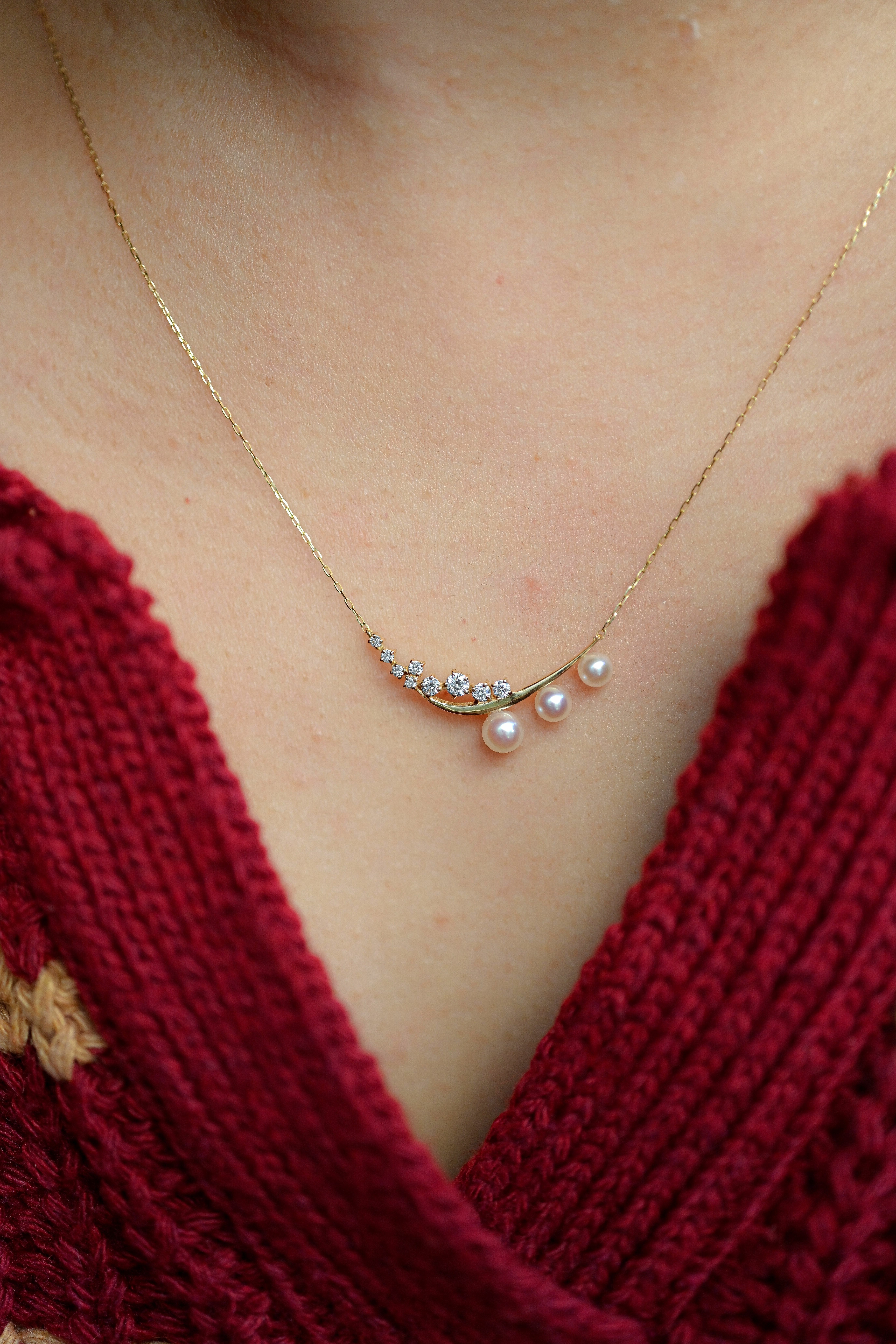 18k Big smile Diamond necklace