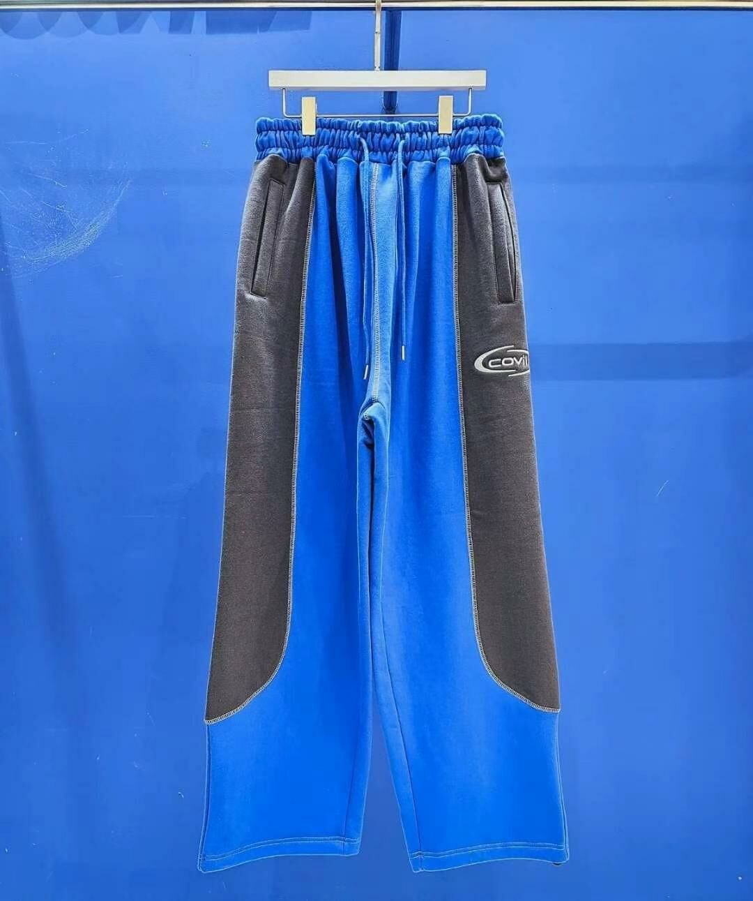 拼色英文字可束腳鬆身運動褲 COVILL-152P