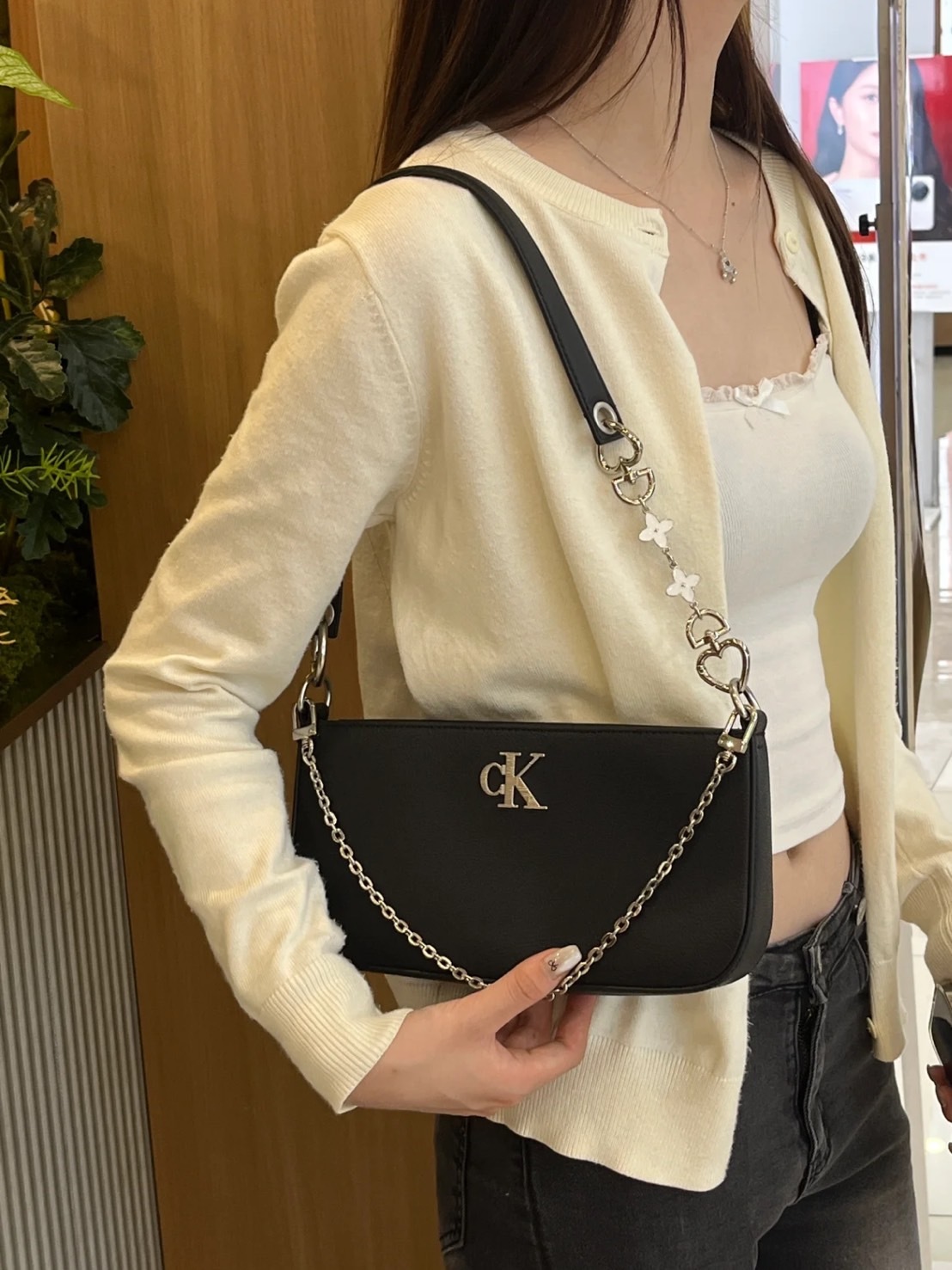 CALVIN KLEIN 手提 腋下包 女款