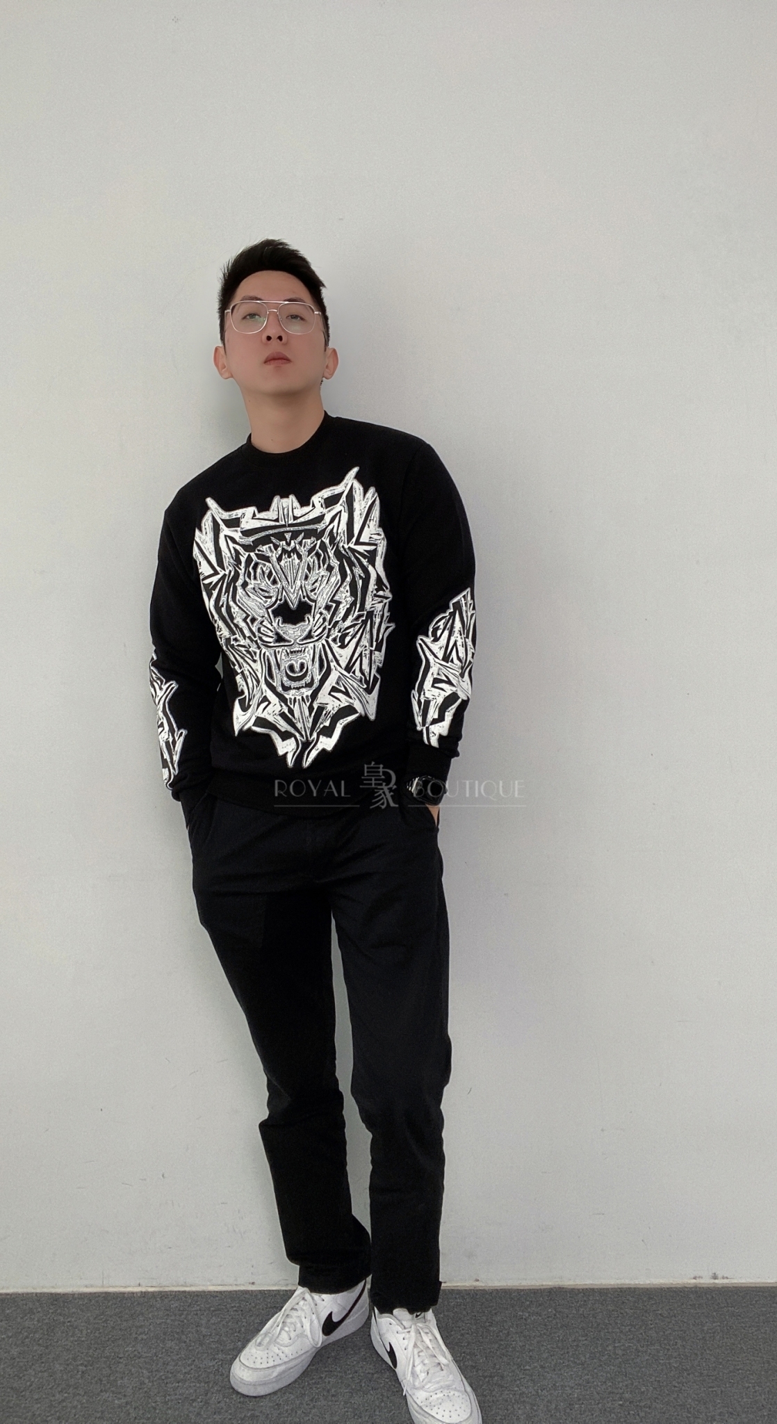 PLEIN SPORT 大面積虎頭膠印大學T