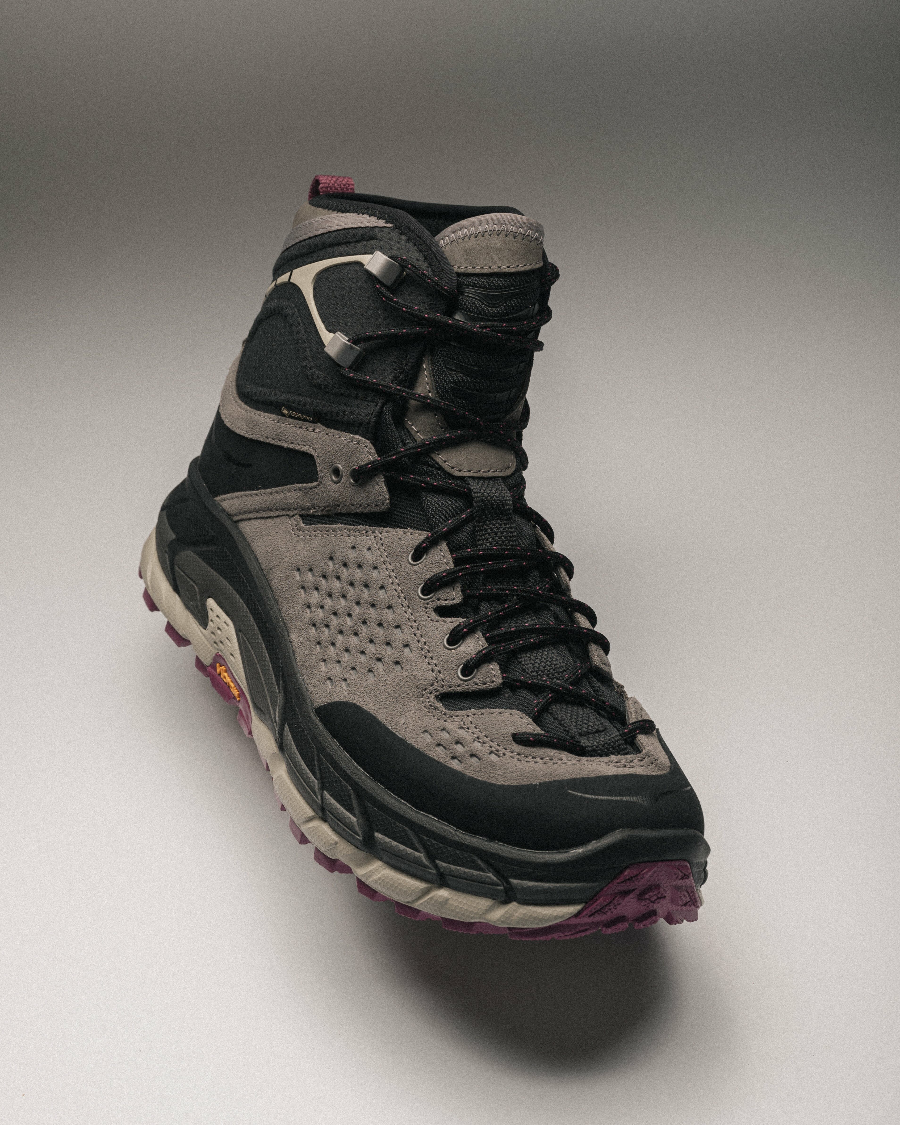 [INSTOCK] HOKA TOR ULTRA HI GORETEX | Black Magnetite BNTT