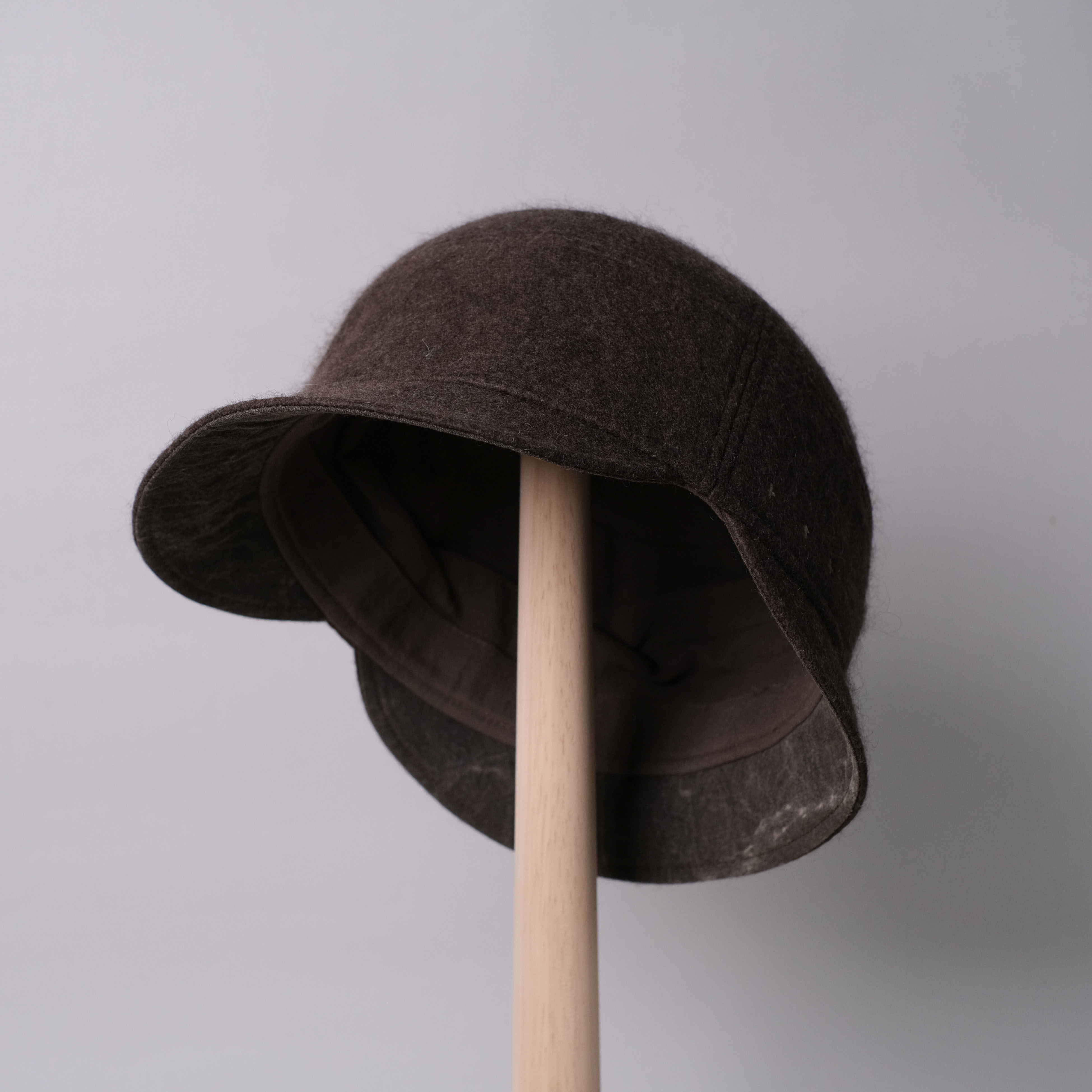 犛牛絨毛氈前後帽 - 咖啡色｜中國藏區