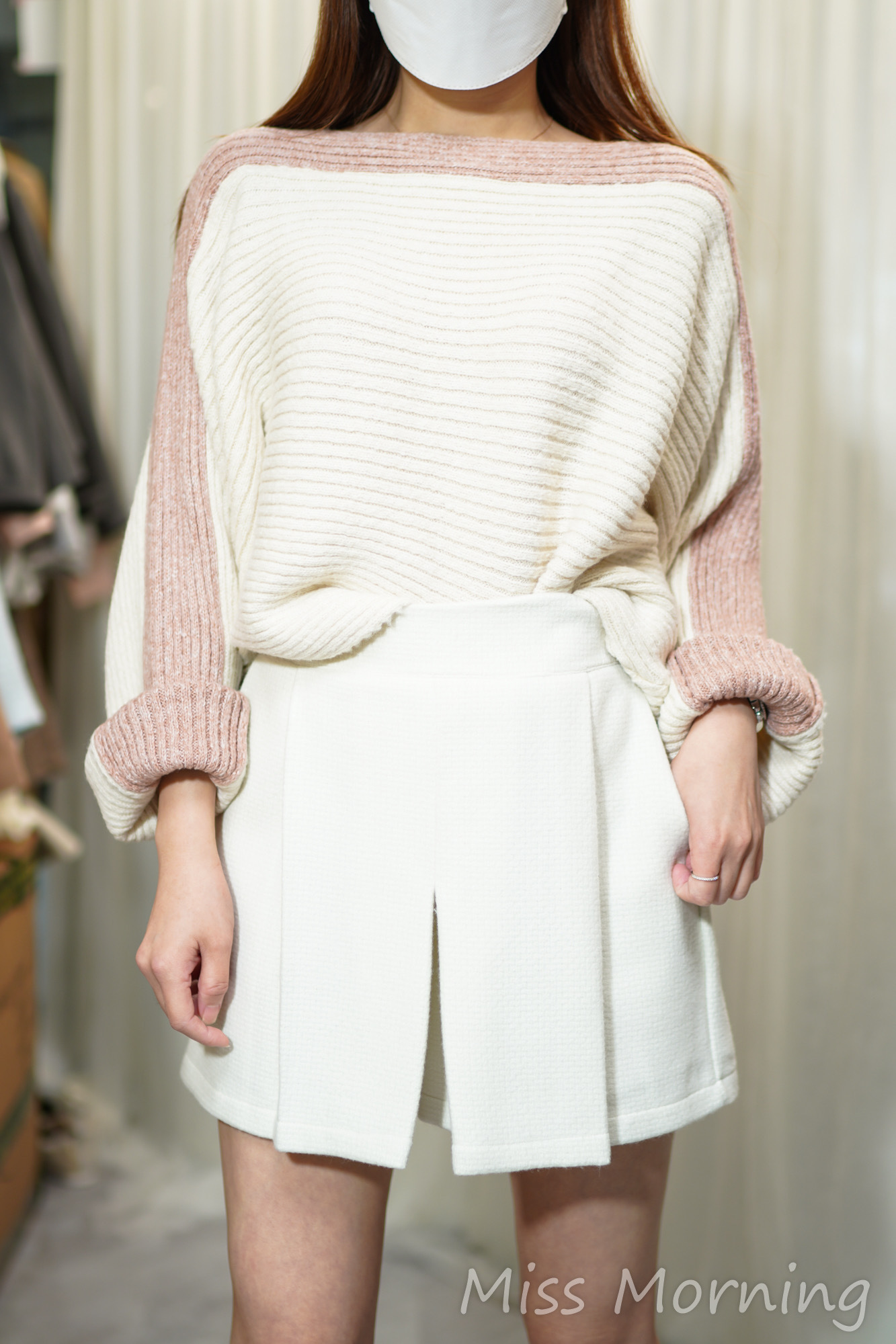 拼色肩款上衣(14326)&小織紋裙褲(33858)