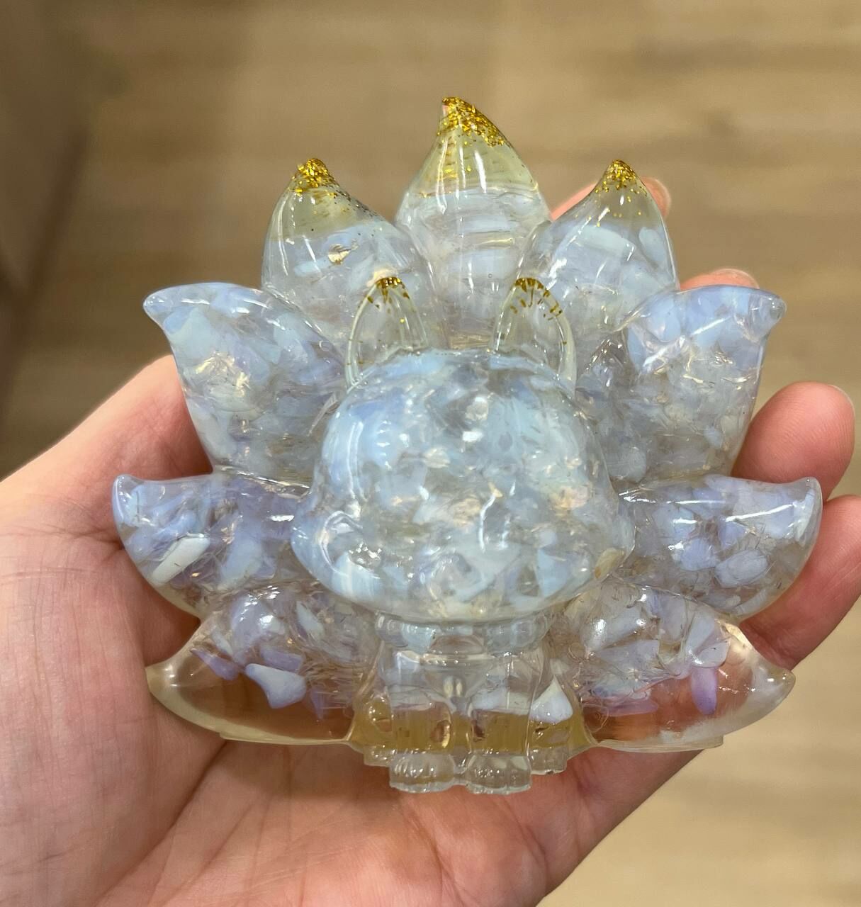 [S] GEMZ & CO MNTF OPAL NINE TAILED FOX WITH GOLD GLITTER, V226 (V226)