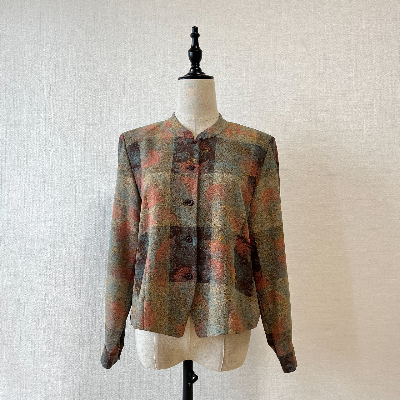 啡色配珊瑚粉和風大花古著上衣