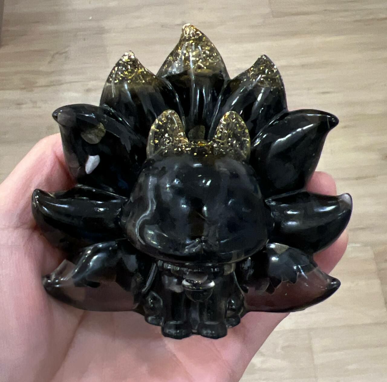 [S] GEMZ & CO MNTF OBSIDIAN NINE TAILED FOX WITH GOLD GLITTER, V234 (V234)