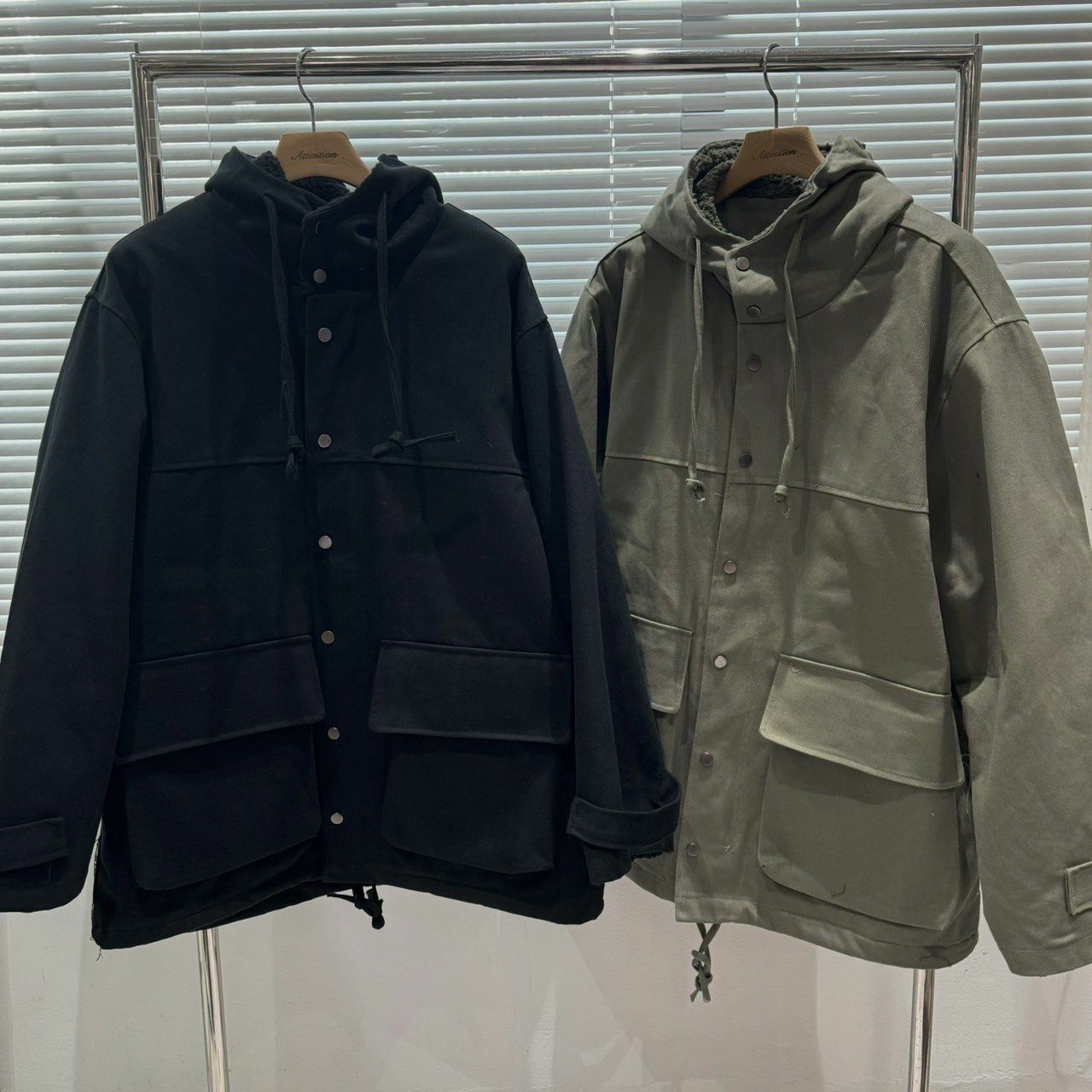 淨色連帽拉鍊外套 BY ATTENTION-313JK