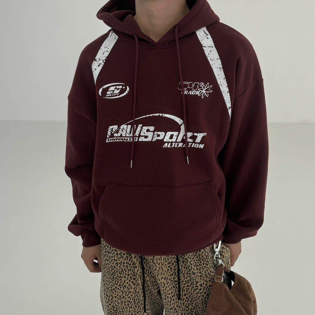 英文字連帽衛衣 BY ATTENTION-319T