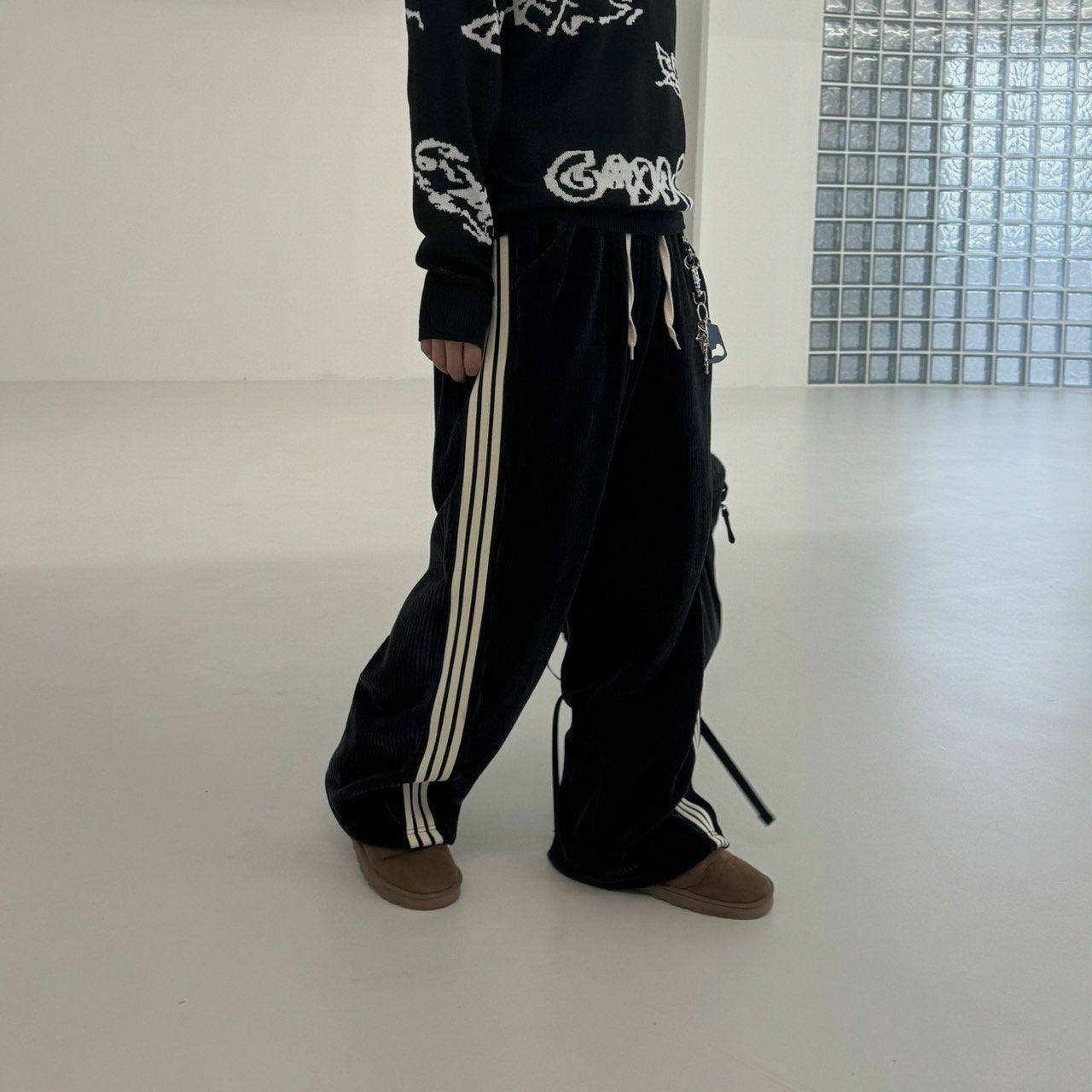 三間燈心絨鬆身褲 BY ATTENTION-328P