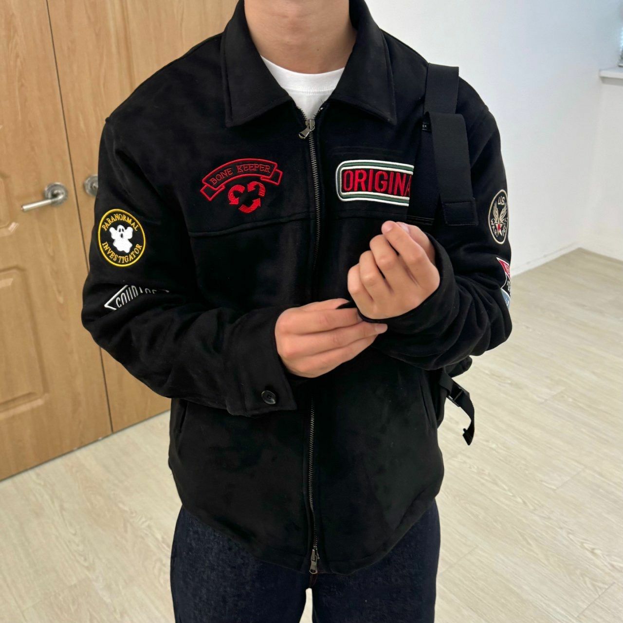 反領綉章拉鍊猄面褸 BY ATTENTION-330JK