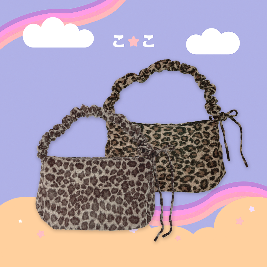 こ♡こ 豹紋抽繩毛毛包