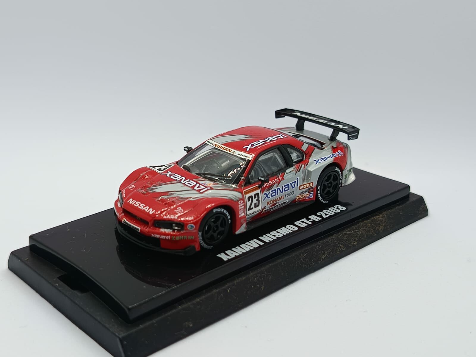 KYOSHO XANAVI NSIMO GT-R 2003 #23 BEADS COLLECTION