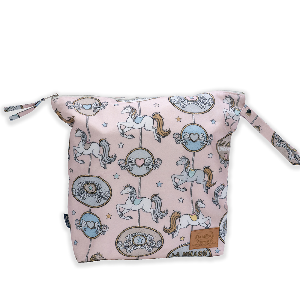 La Millou波蘭 尿布袋加大-方型28x32cm｜旋轉小木馬(粉底)