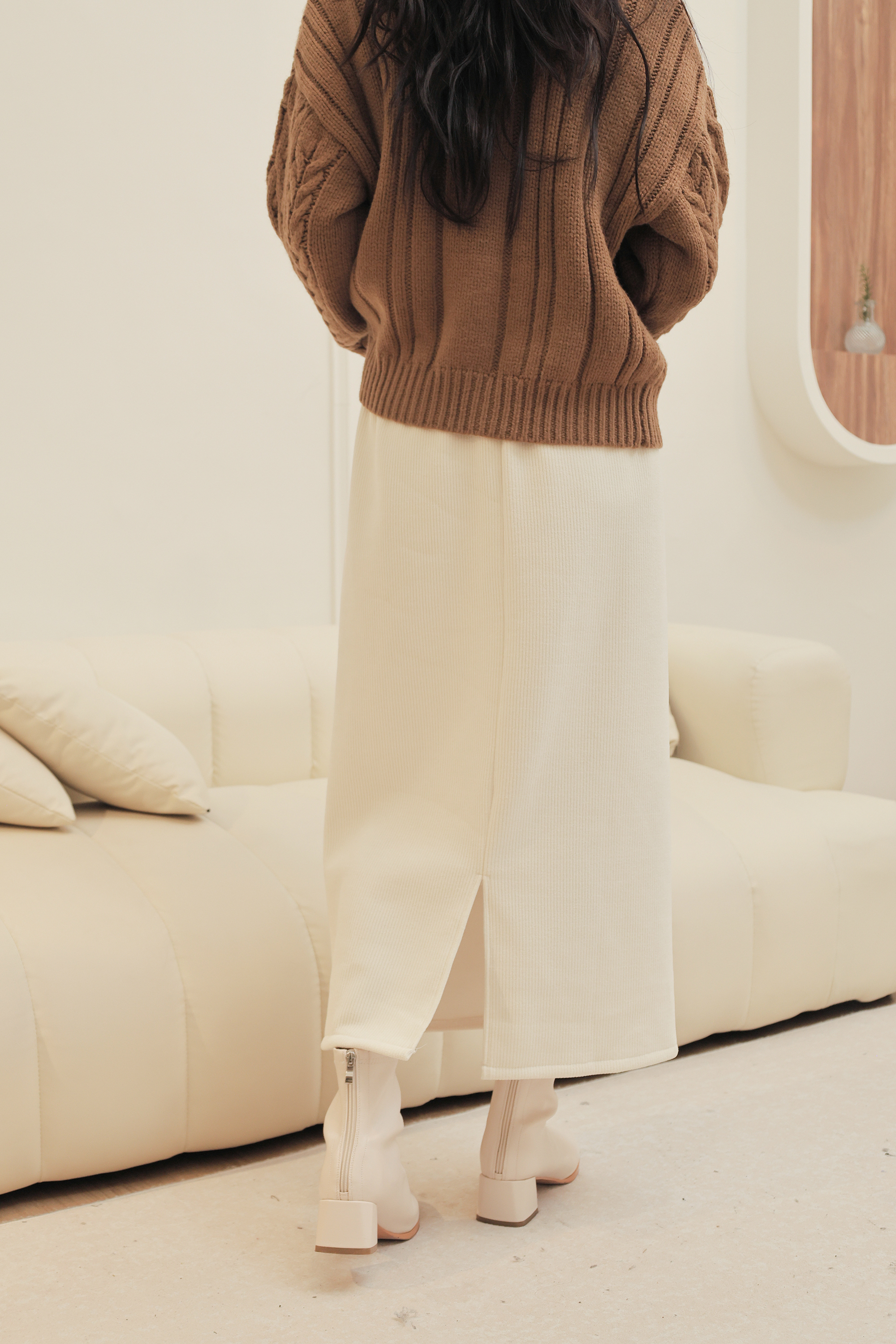 2603 後開衩坑條針織裙