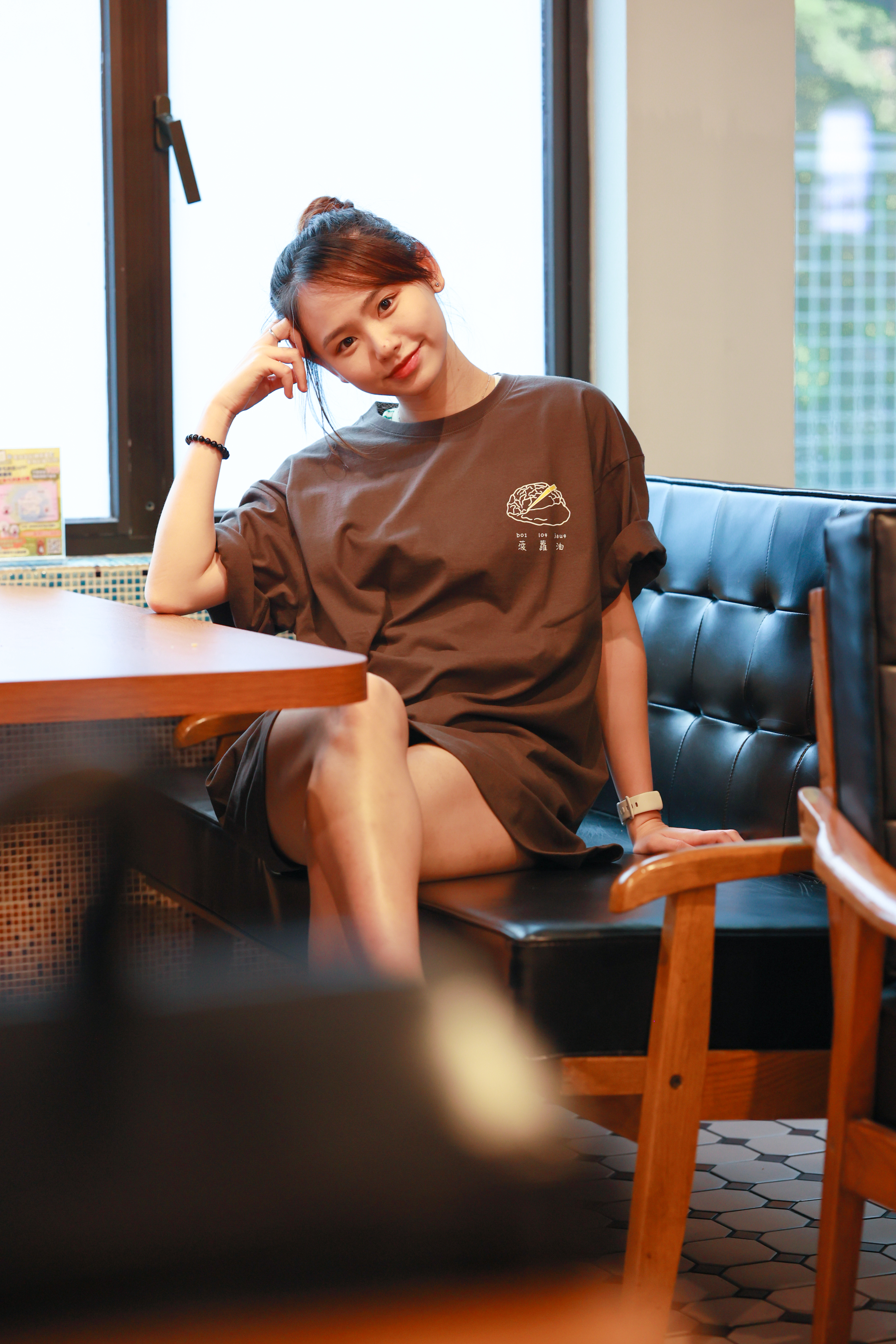 奀記 菠蘿油 t-shirt-加大碼