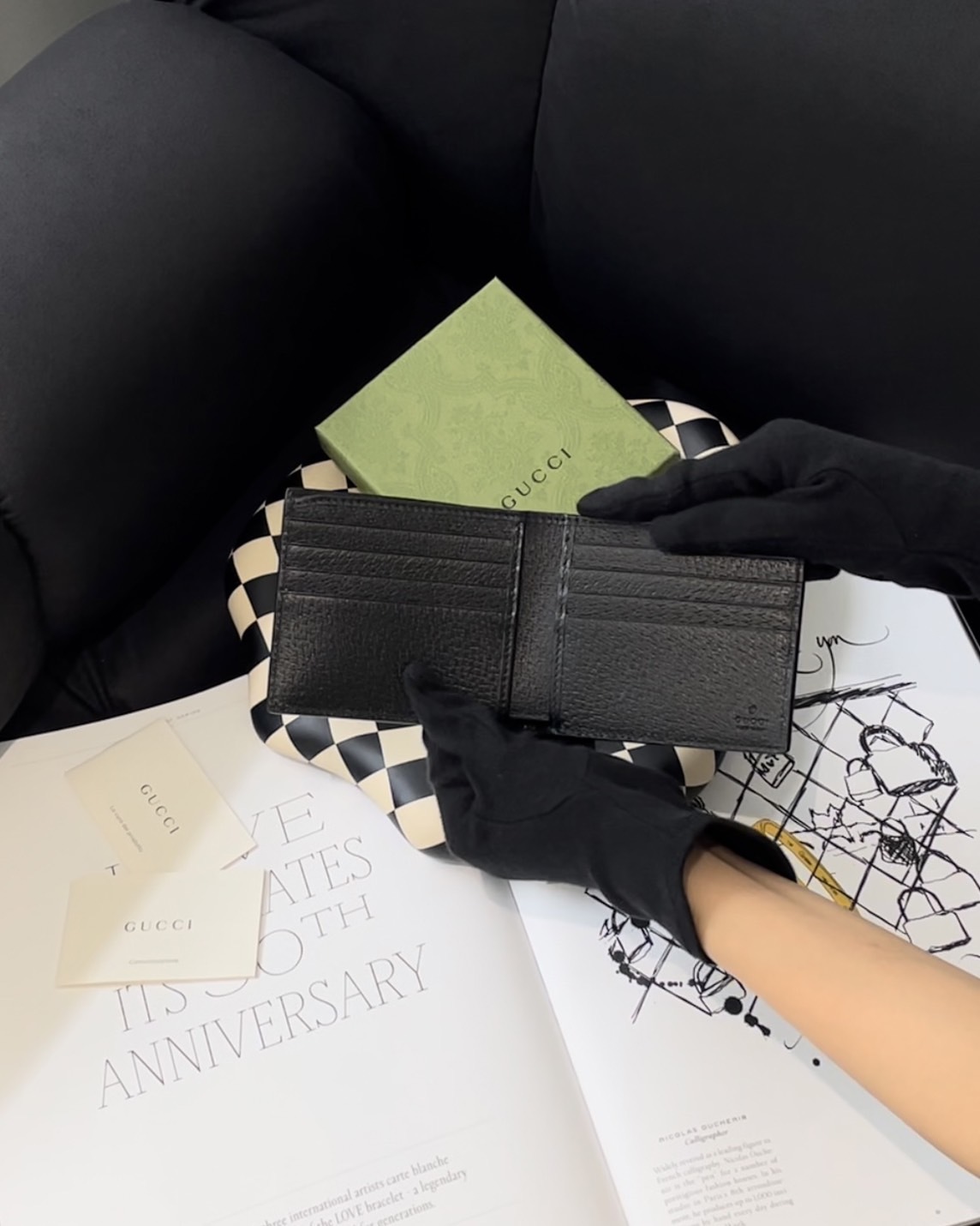 GUCCI｜GG 內八卡雙折短夾 全黑