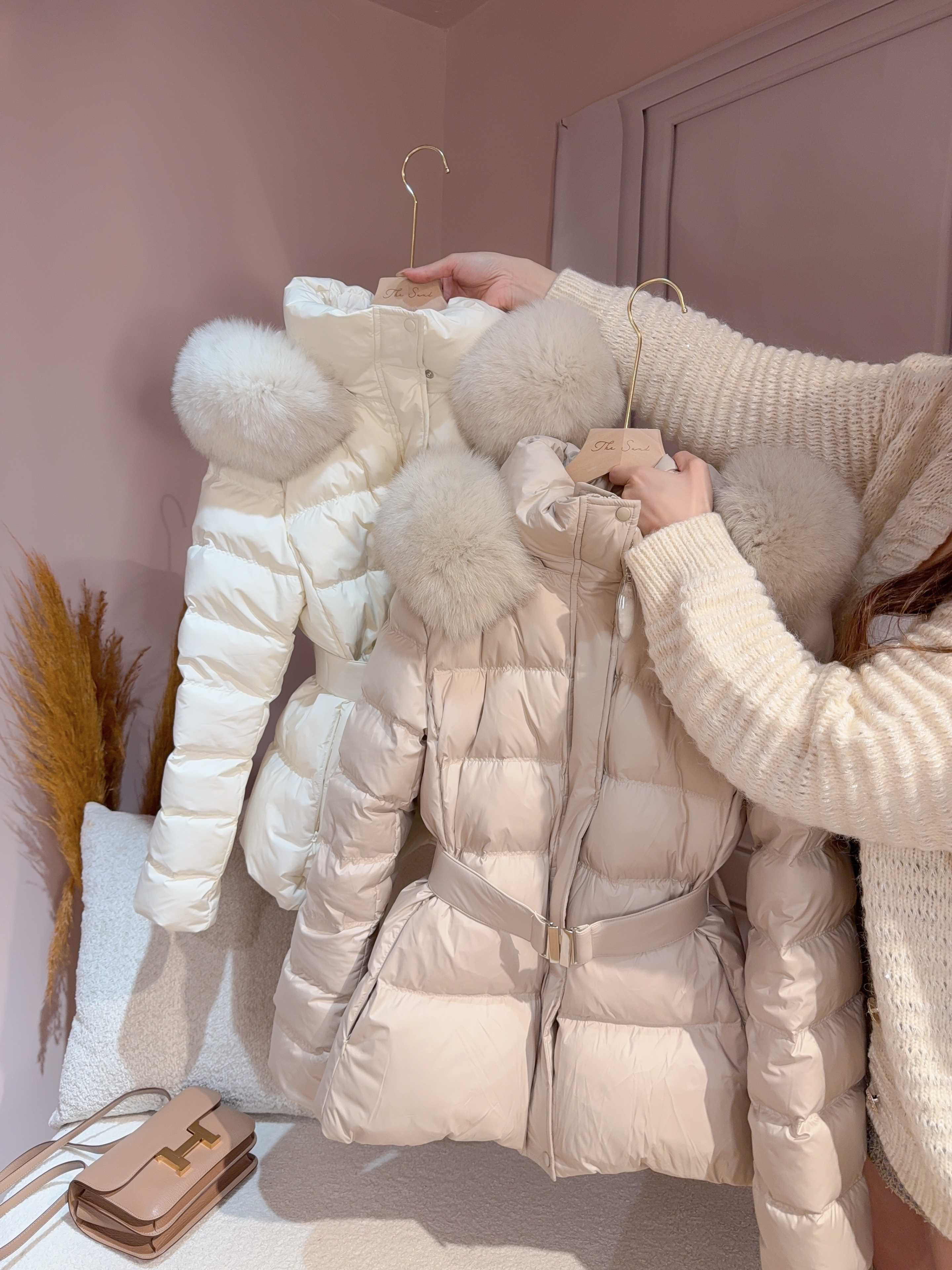 ♥︎Premium奶茶色/奶白色大毛領收腰down jacket (100%鴨絨)