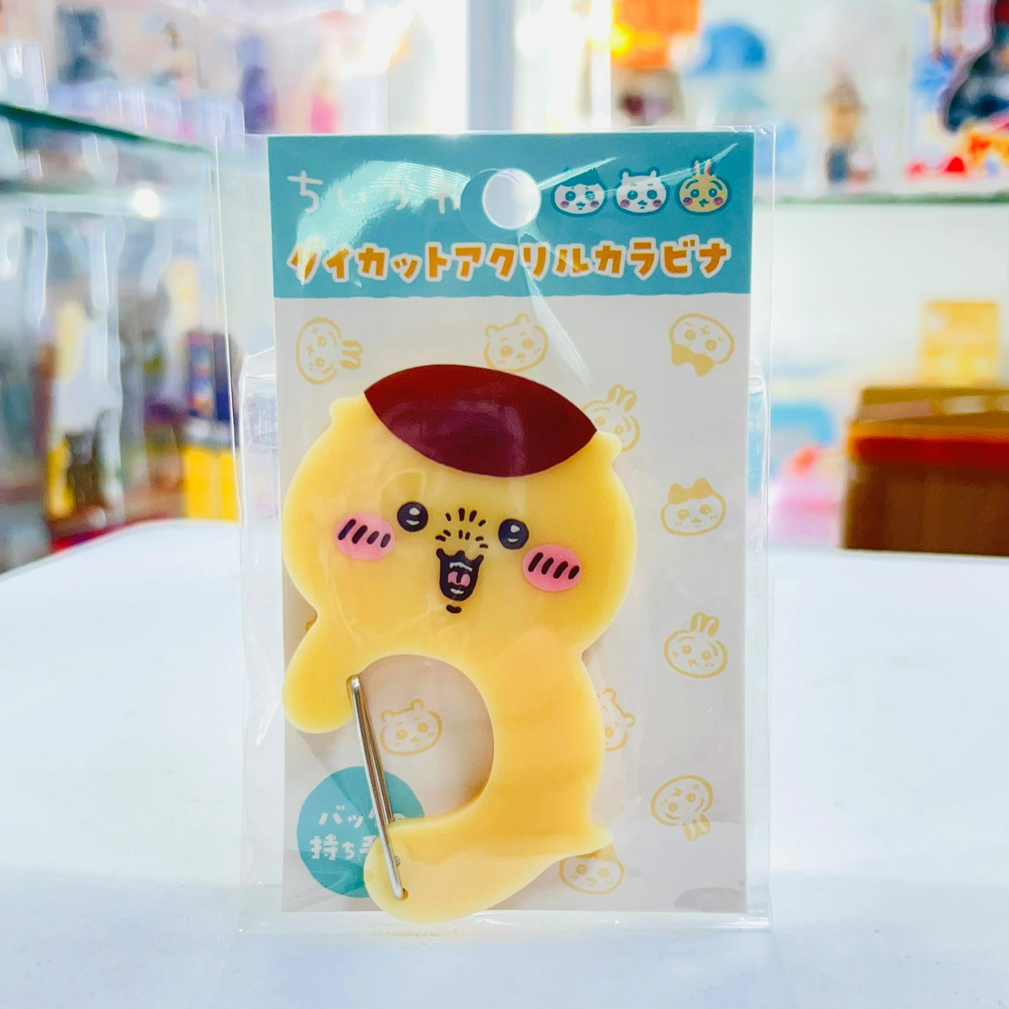 Chiikawa Die-cut Acrylic Carabiner (栗子)