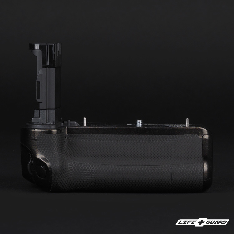 Canon BG-R20 貼膜質感特寫，LIFE+GUARD 設計風格