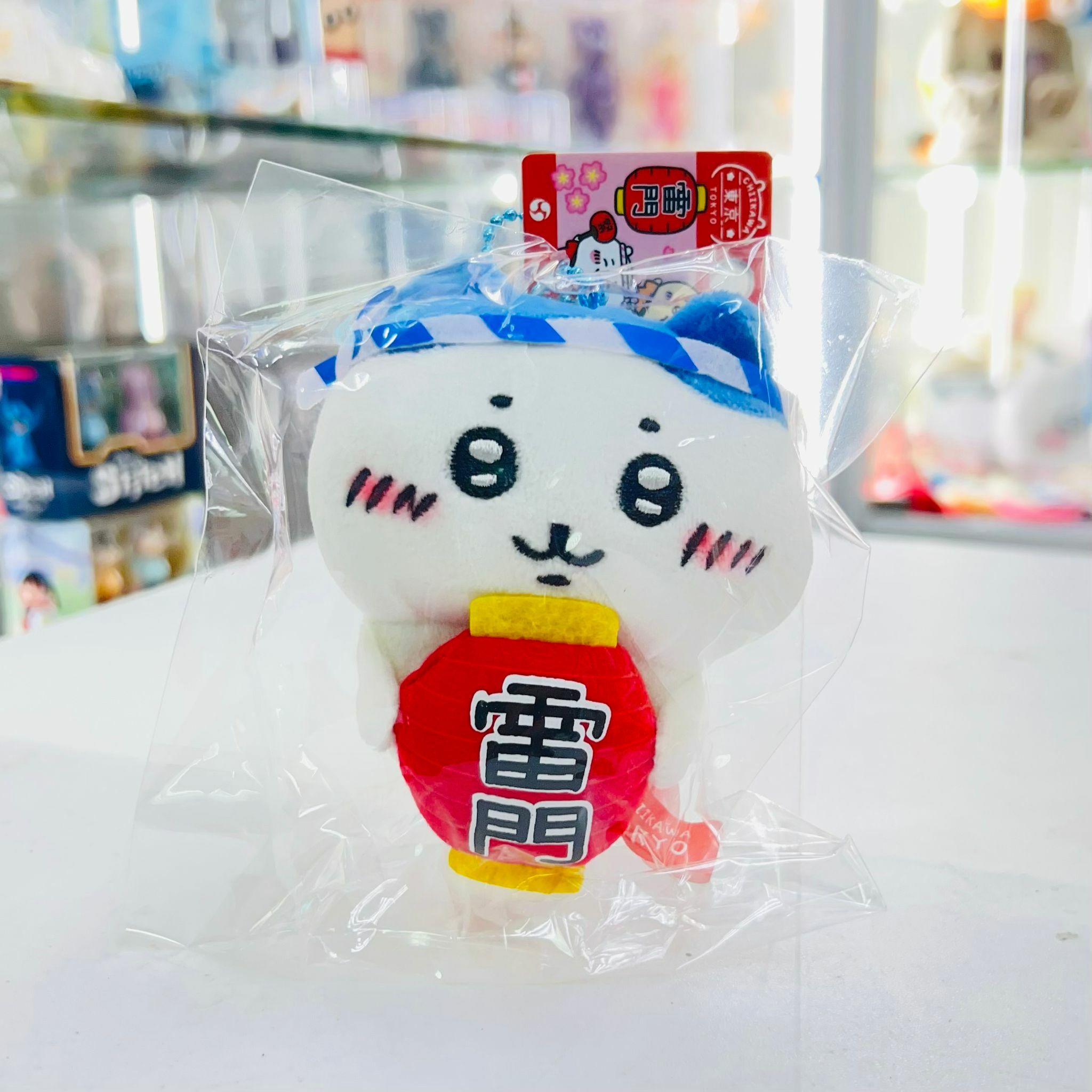 Chiikawa Plush Doll Keychain 雷門 (Hachiware)
