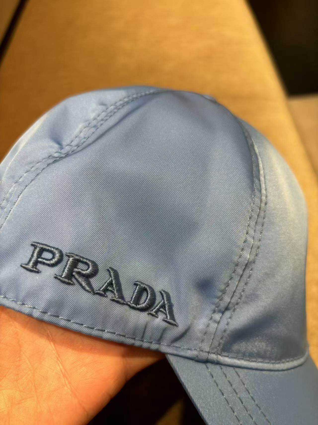 PRADA 氣質藍帽子-M