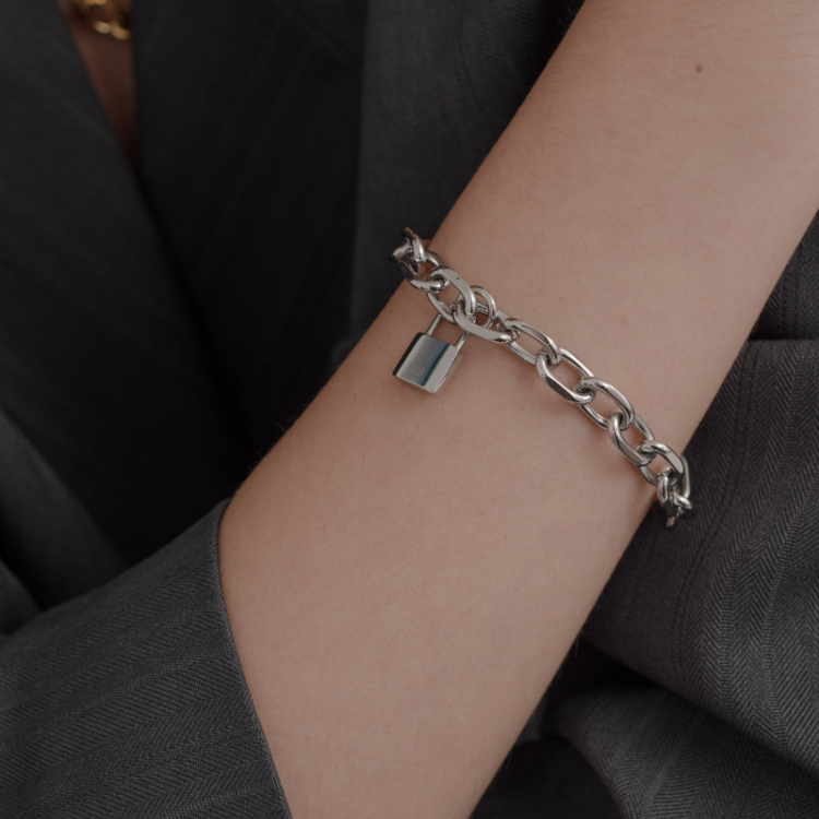 OUS Lucky Padlock Bracelet 真我之鑰手鍊 銀