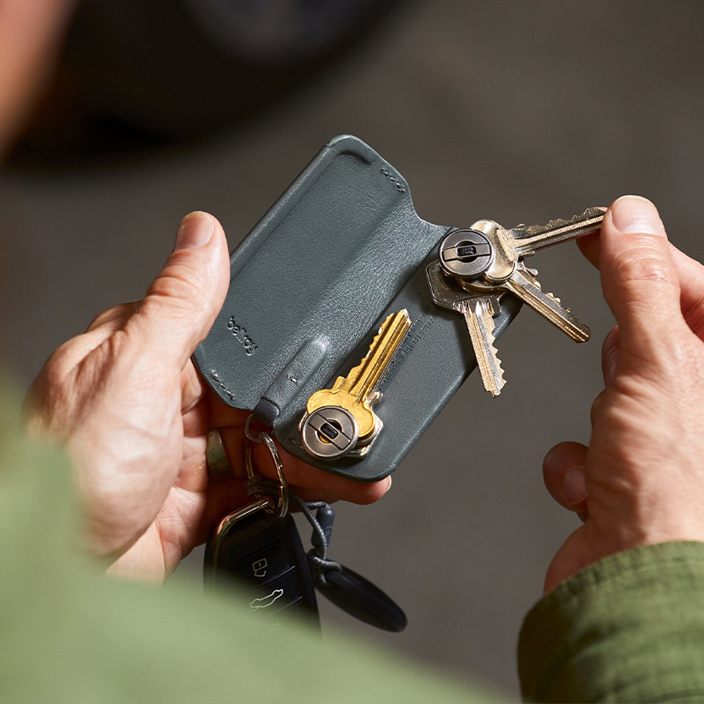 澳洲 Bellroy｜Key Cover Plus 皮革鑰匙套 (大) - 墨灰綠