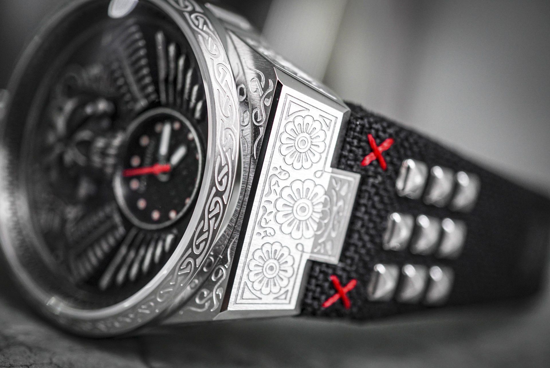 BOMBERG 炸彈錶 BOLT-68 NEO 系列 Storm Rider-風暴騎士