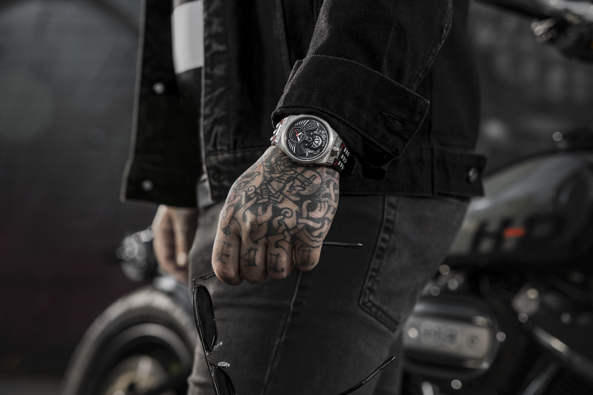 BOMBERG 炸彈錶 BOLT-68 NEO 系列 Storm Rider-風暴騎士