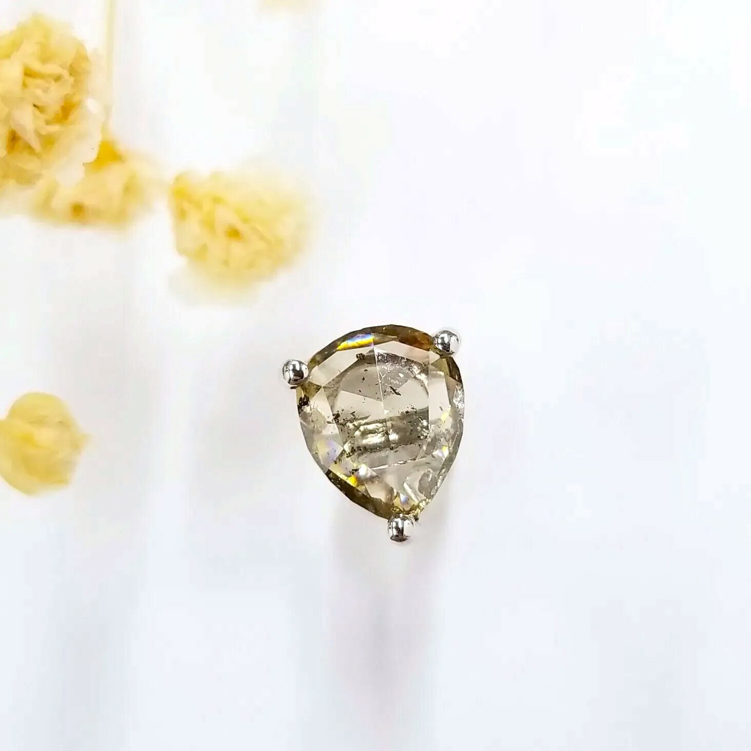 全新18K白金【主石74份咖啡彩鑽】單耳環