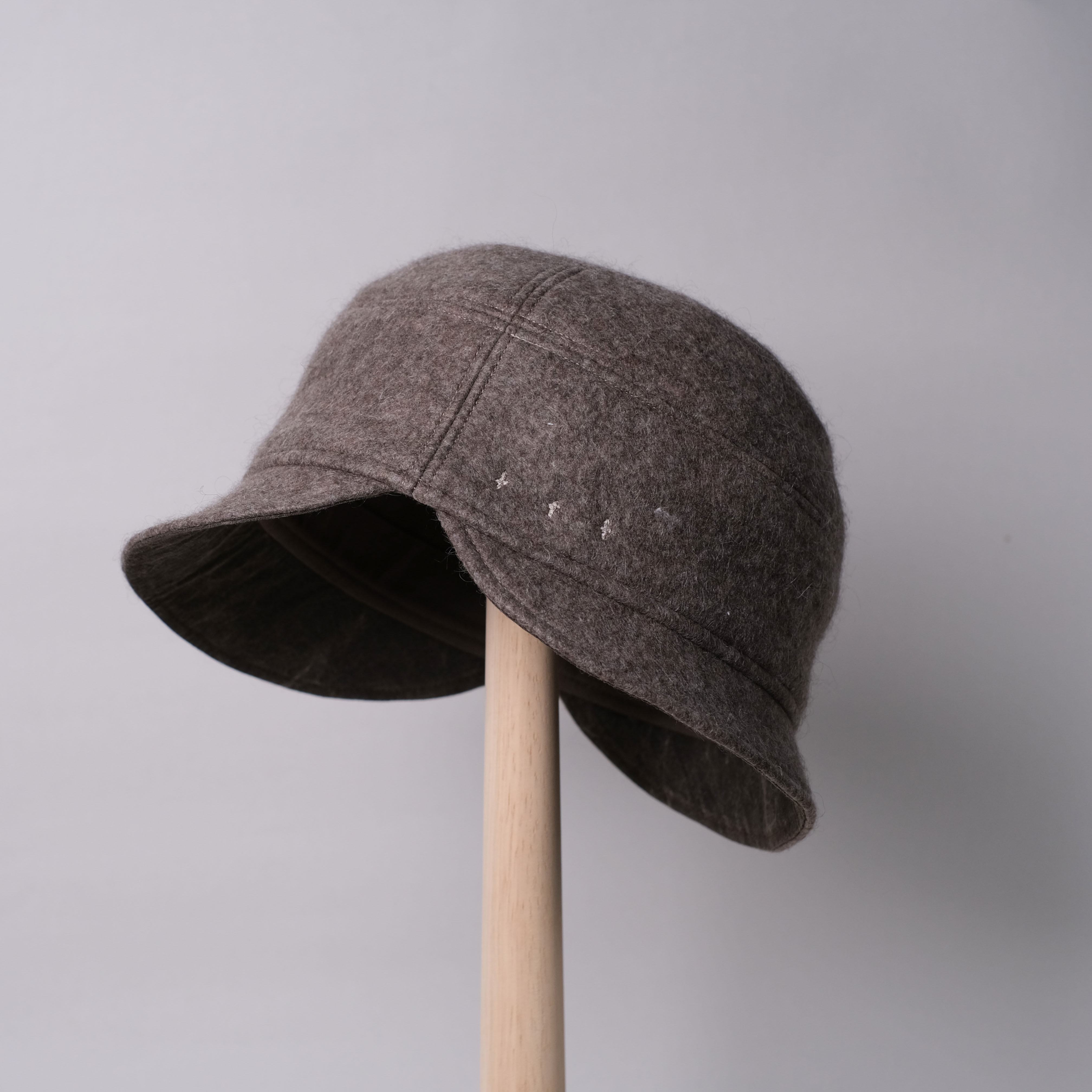 犛牛絨毛氈前後帽 - 灰色｜中國藏區