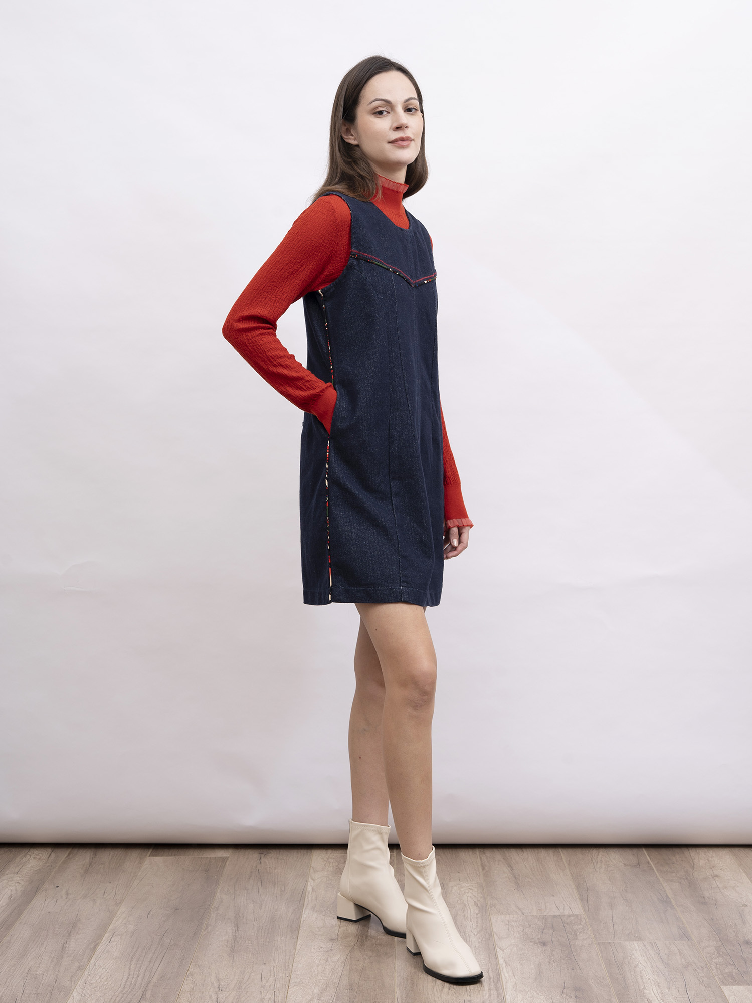 mi-tu 牛仔洗水背心連身裙