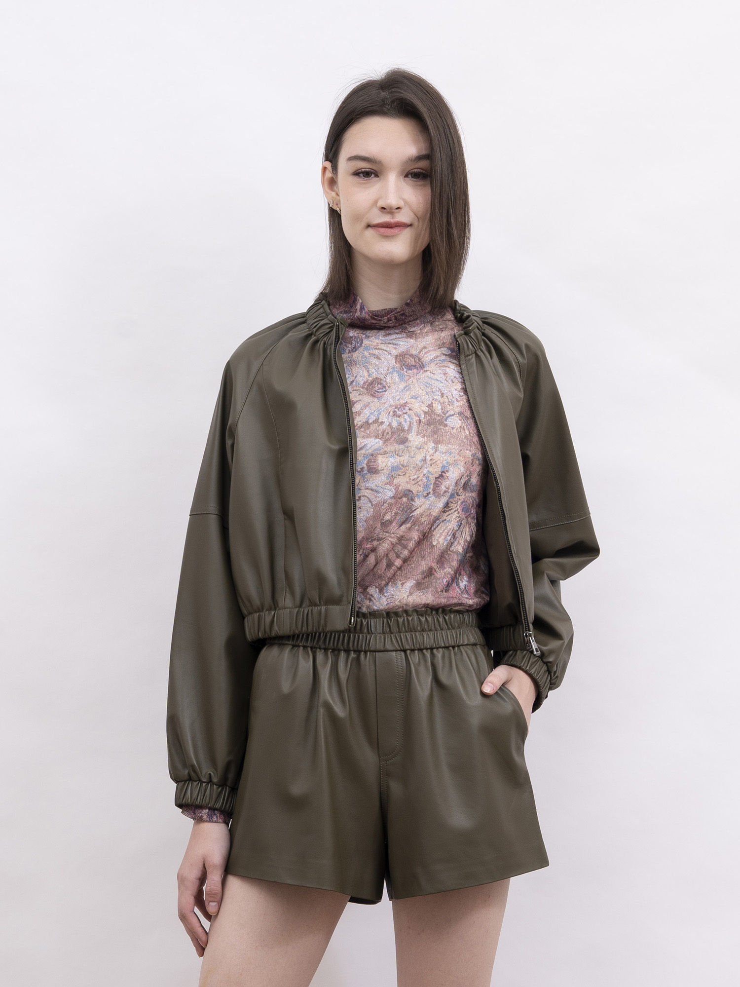 mi-tu 羊皮拉鏈短外套