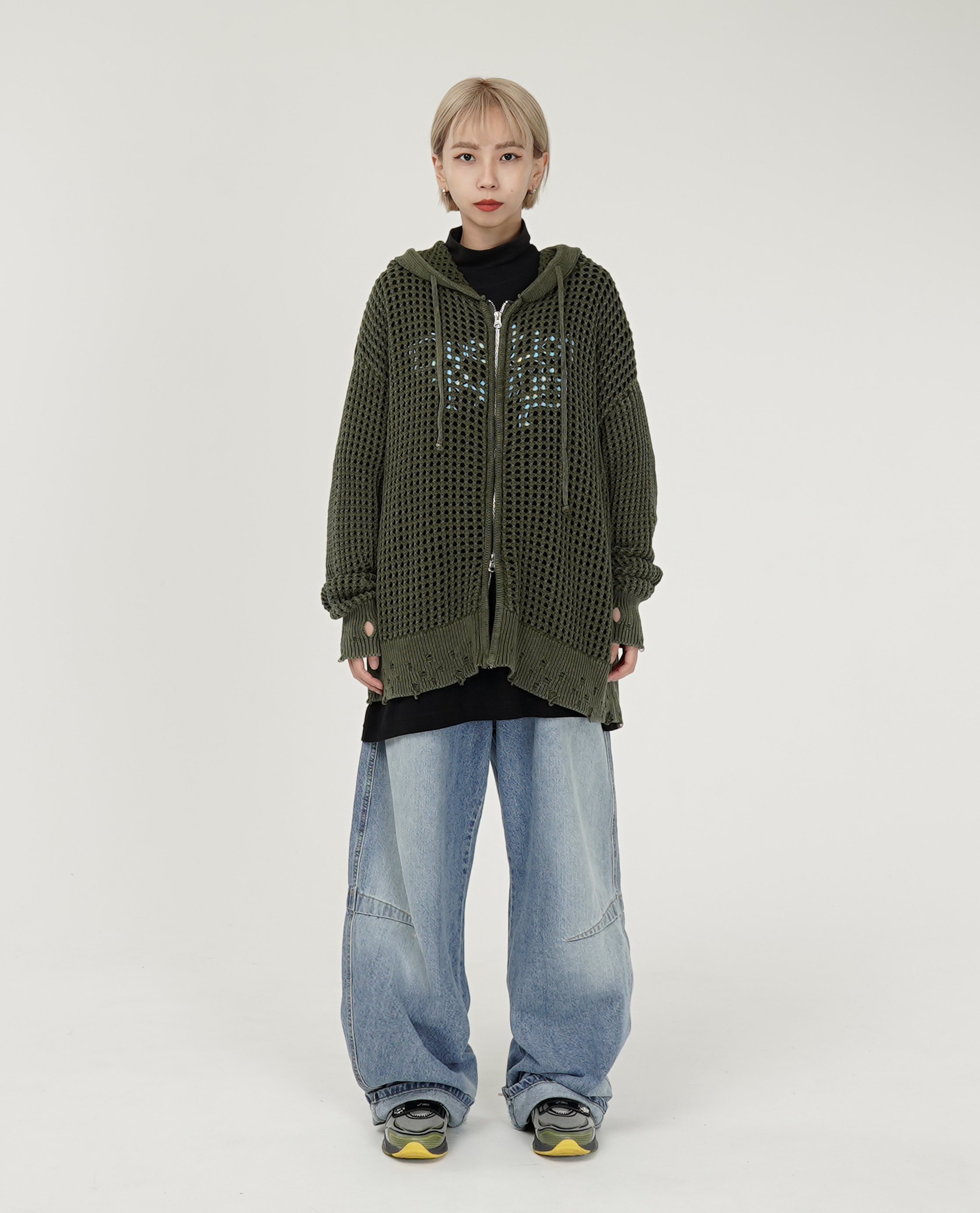 淺藍刷白膝雙車線牛仔